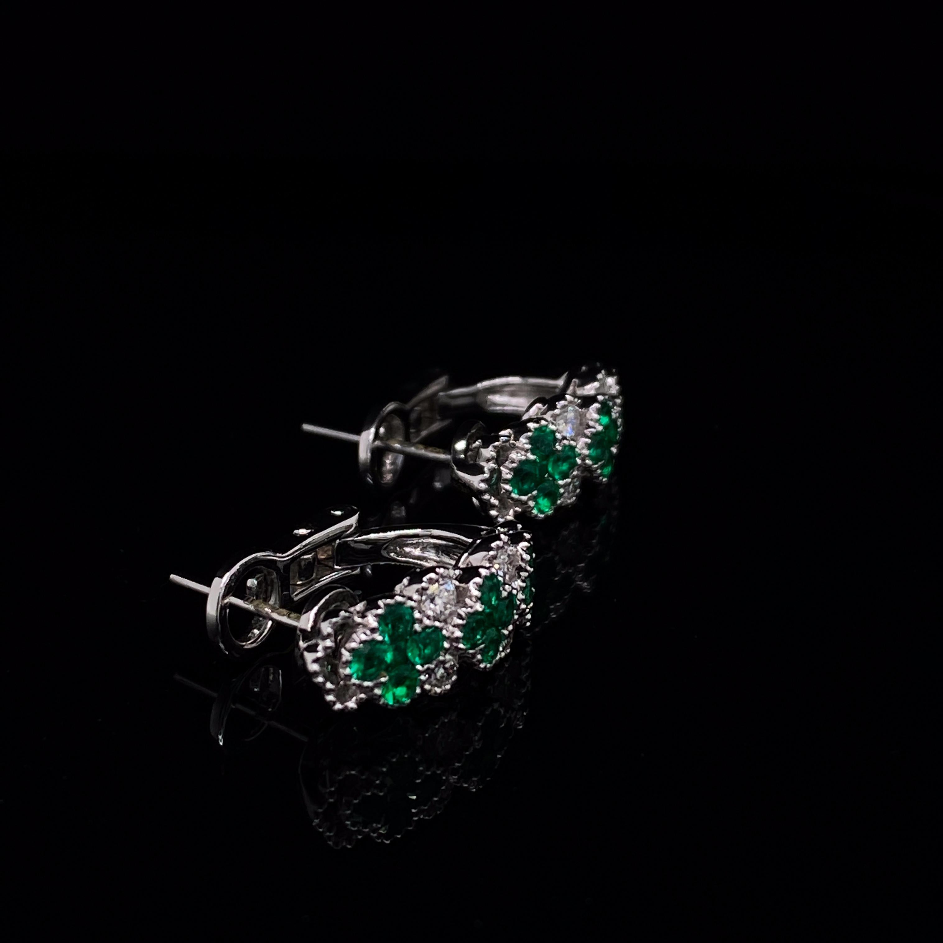 Emerald and Diamond Floral Hoop Earrings 18 Karat White Gold In Excellent Condition For Sale In London, GB