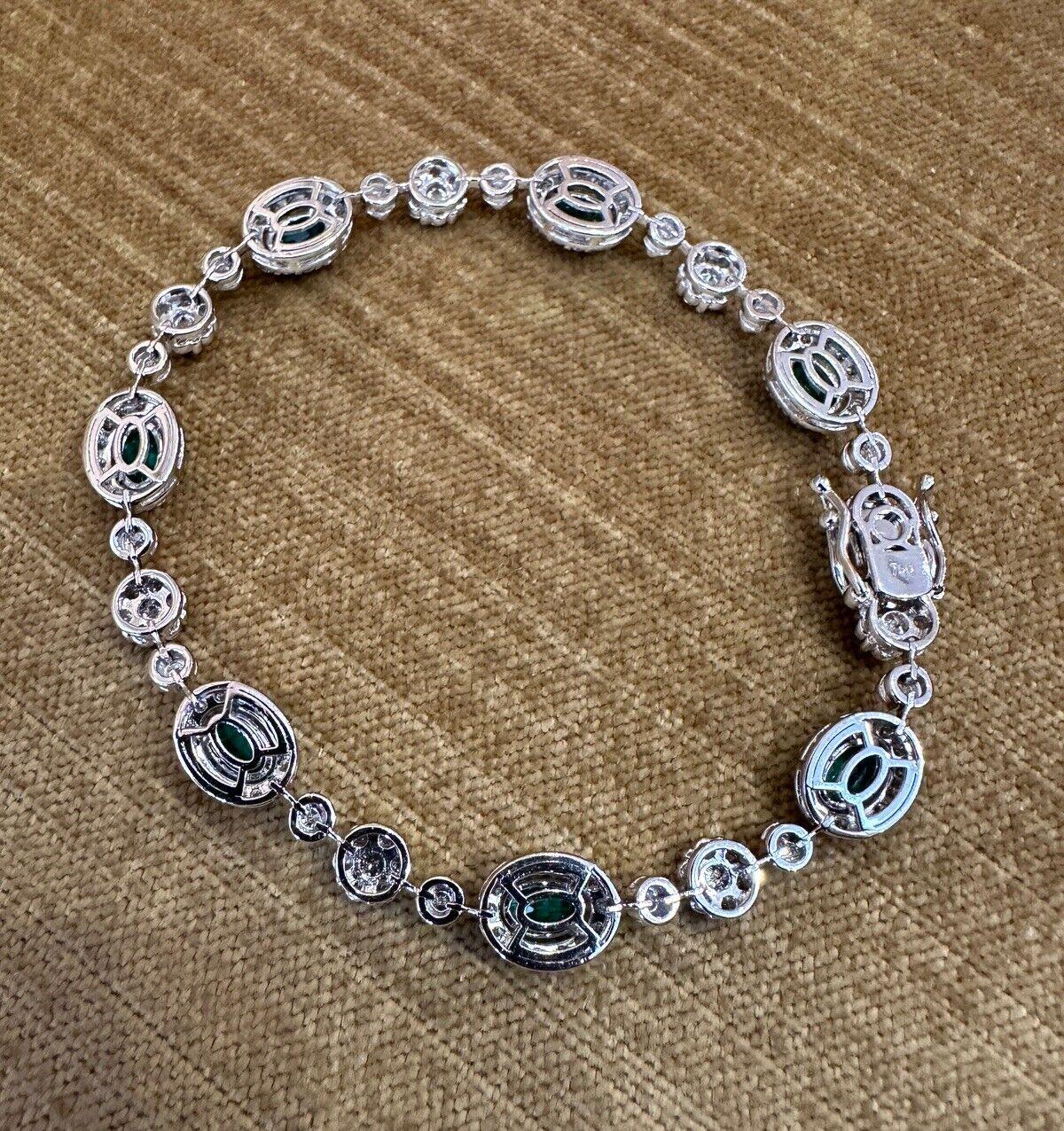Women's Emerald and Diamond Floret Link Bracelet in 18k White Gold For Sale