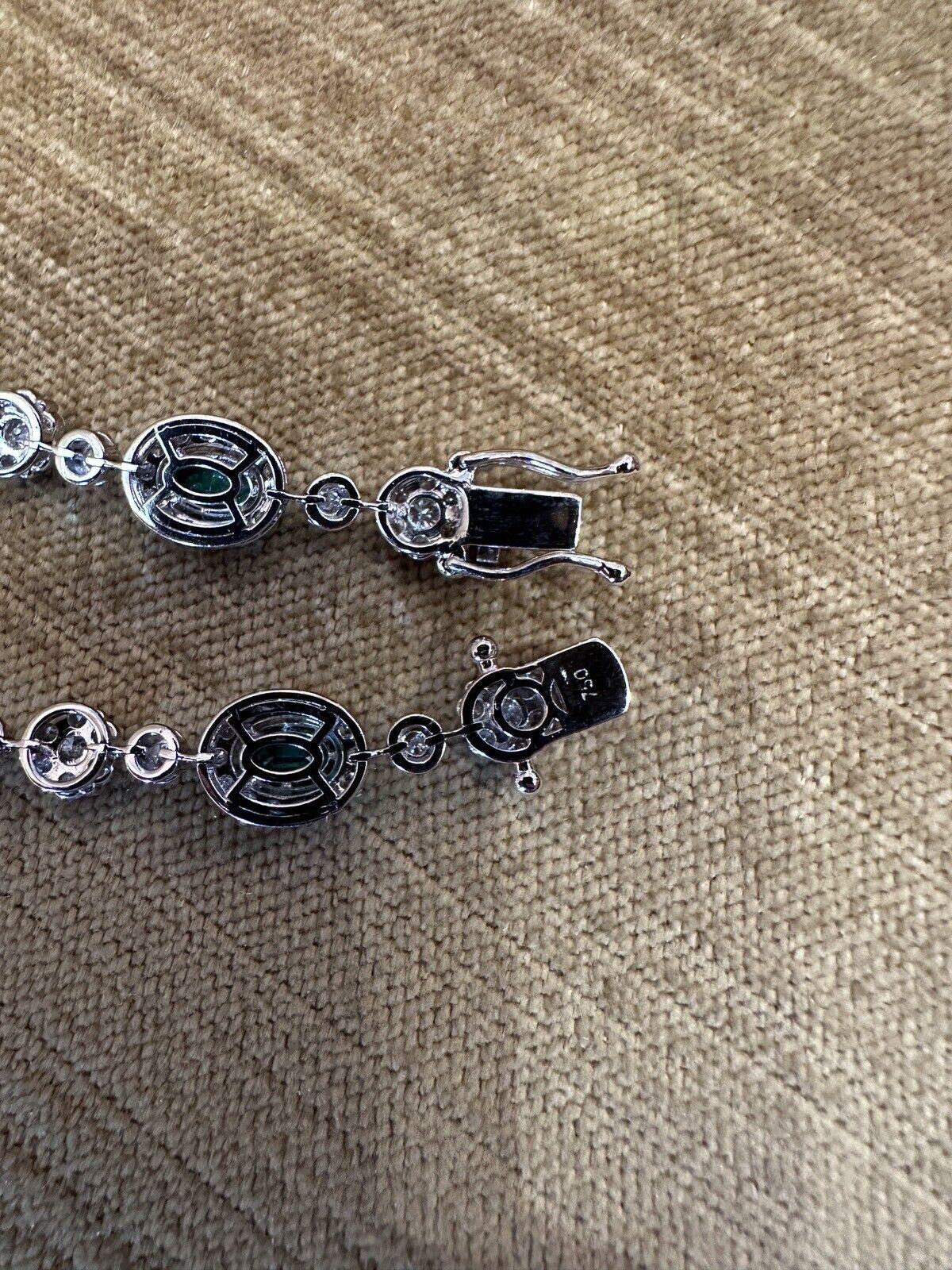 Emerald and Diamond Floret Link Bracelet in 18k White Gold For Sale 1