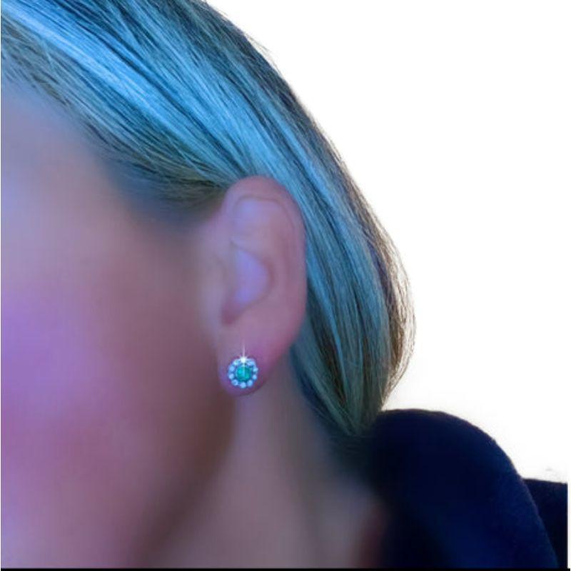 Women's Emerald and Diamond Flower Earrings For Sale