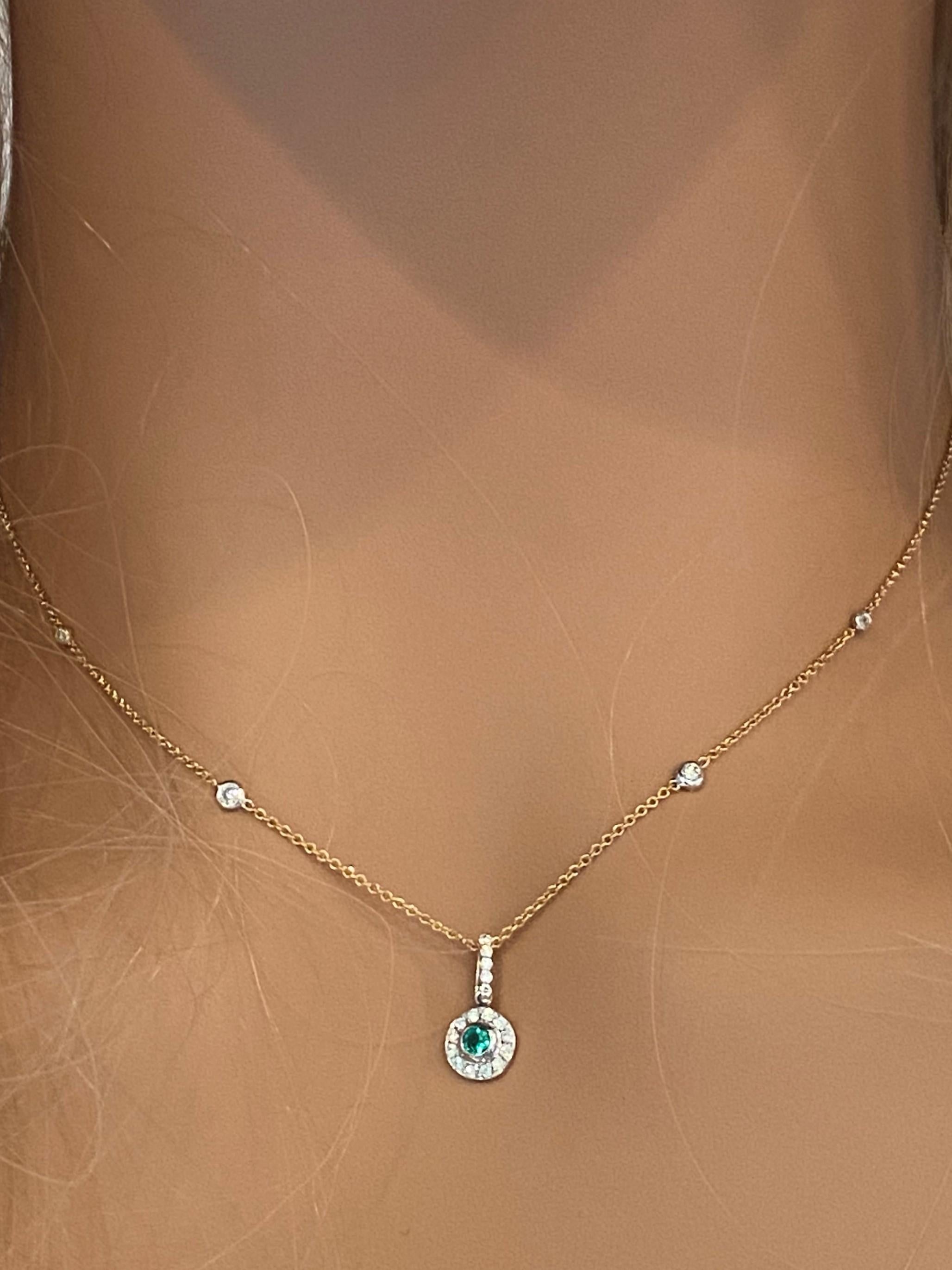 Emerald and Diamond Gold Drop Layered Necklace Pendant with Diamond Stations In New Condition In New York, NY