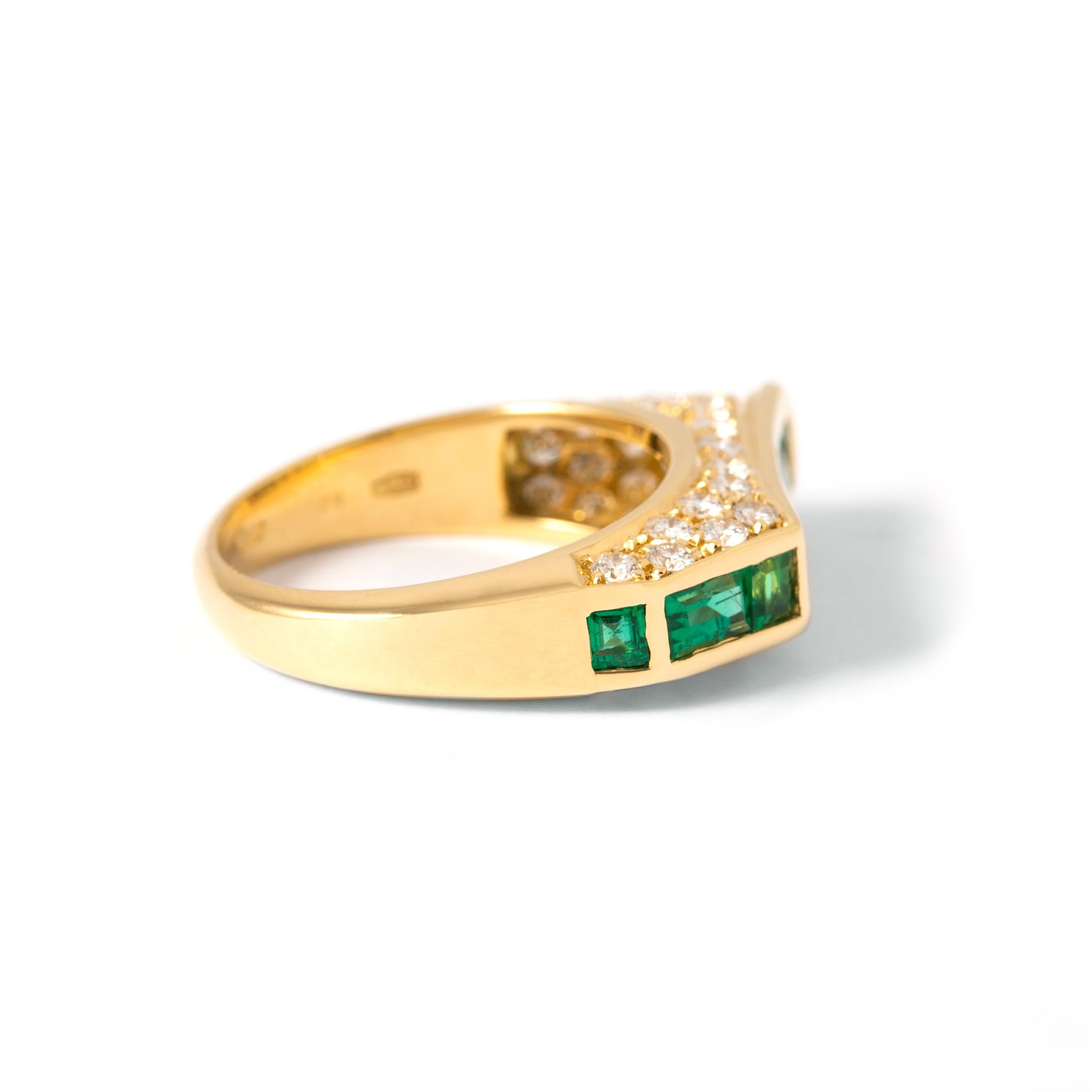 Contemporary Emerald and Diamond Gold Ring For Sale