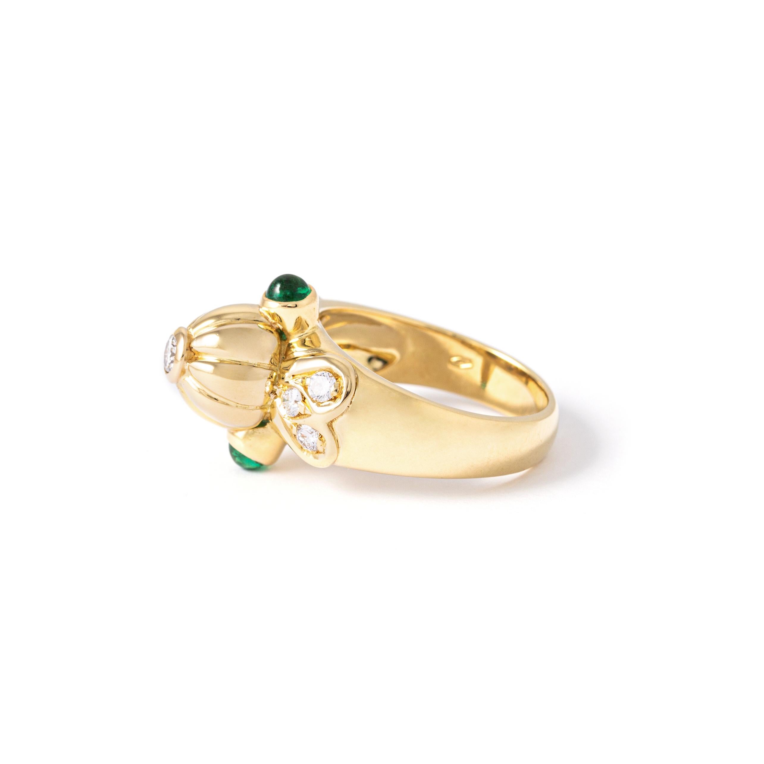 Emerald and Diamond Gold Ring In New Condition For Sale In Geneva, CH