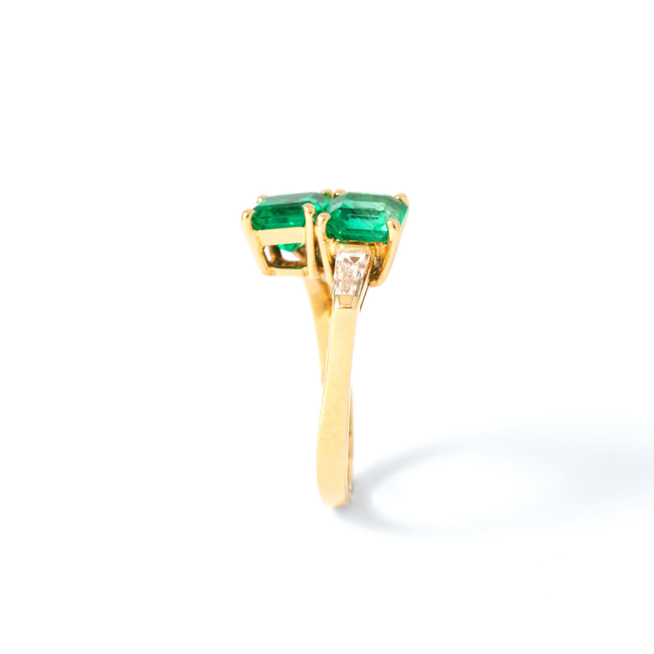 Goldring mit Smaragd und Diamant im Angebot 1