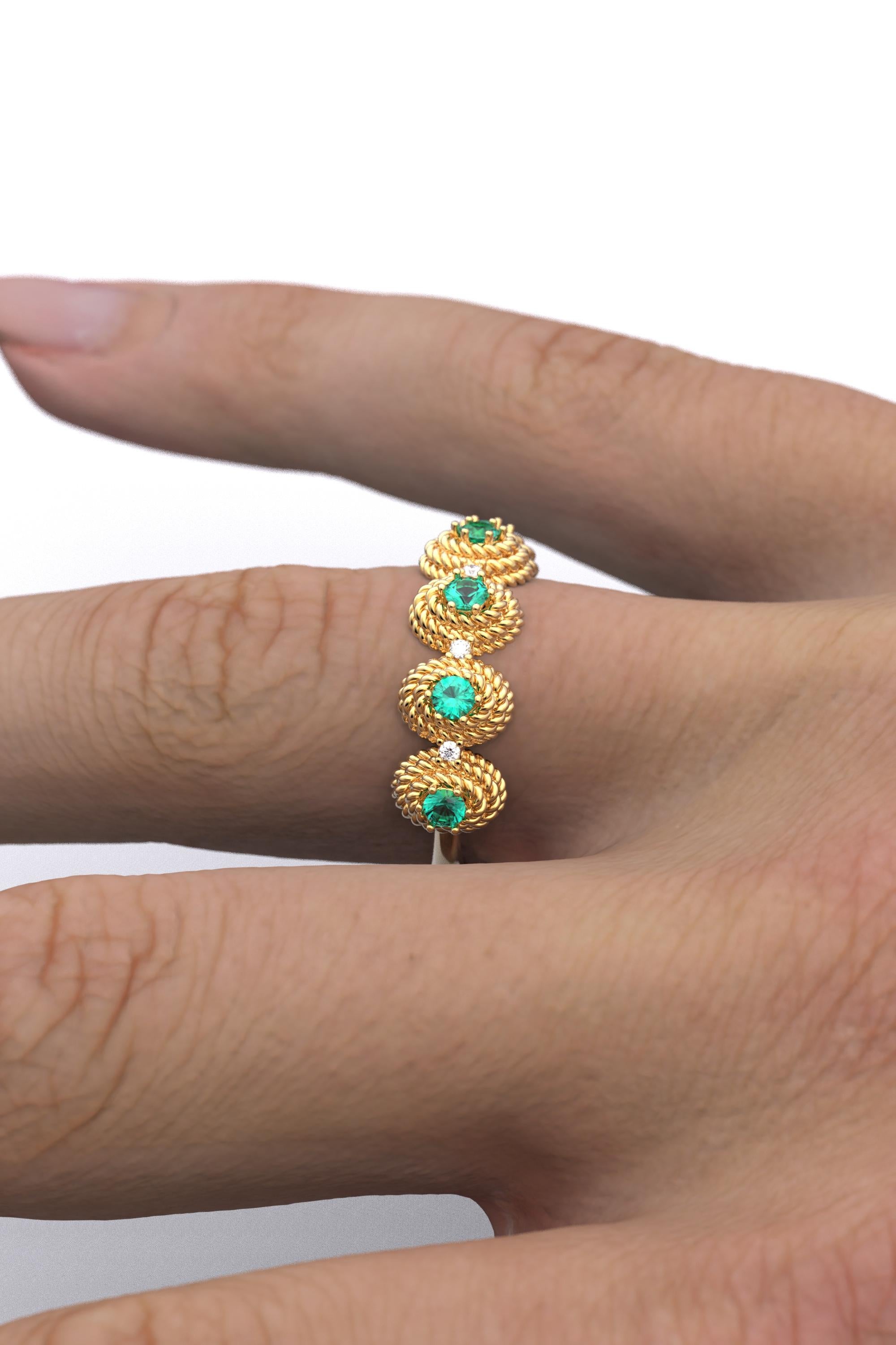 Im Angebot: Goldring mit Smaragd und Diamant, hergestellt in Italien in 18 Karat () 5