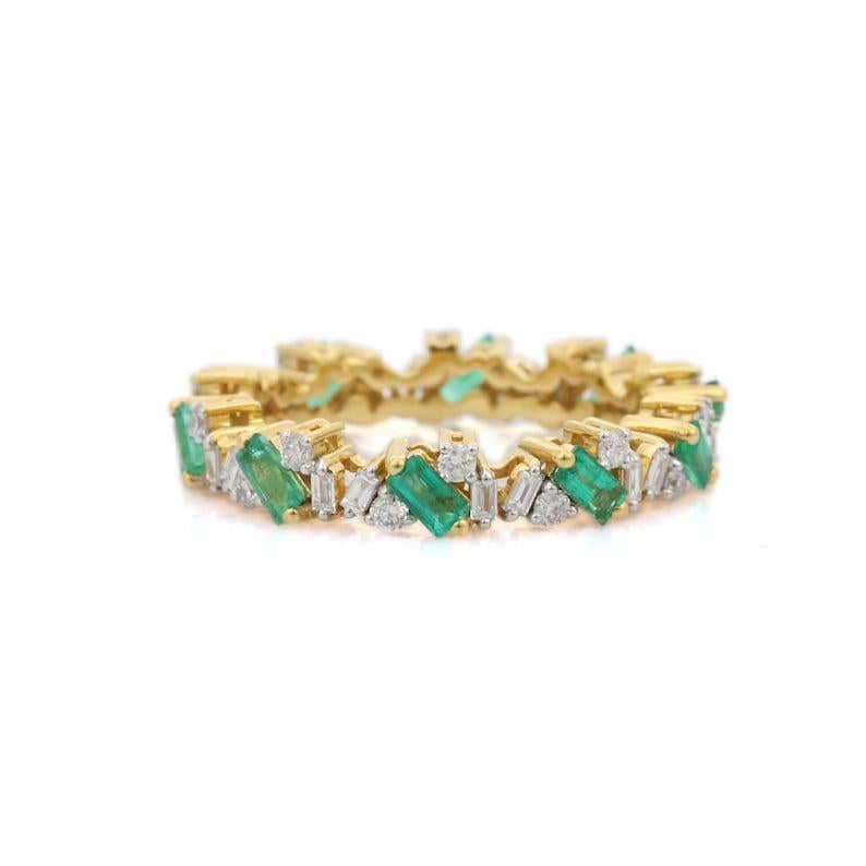 For Sale:  Baguette Cut Emerald Diamond Eternity Band Ring in 18k Solid Yellow Gold 2