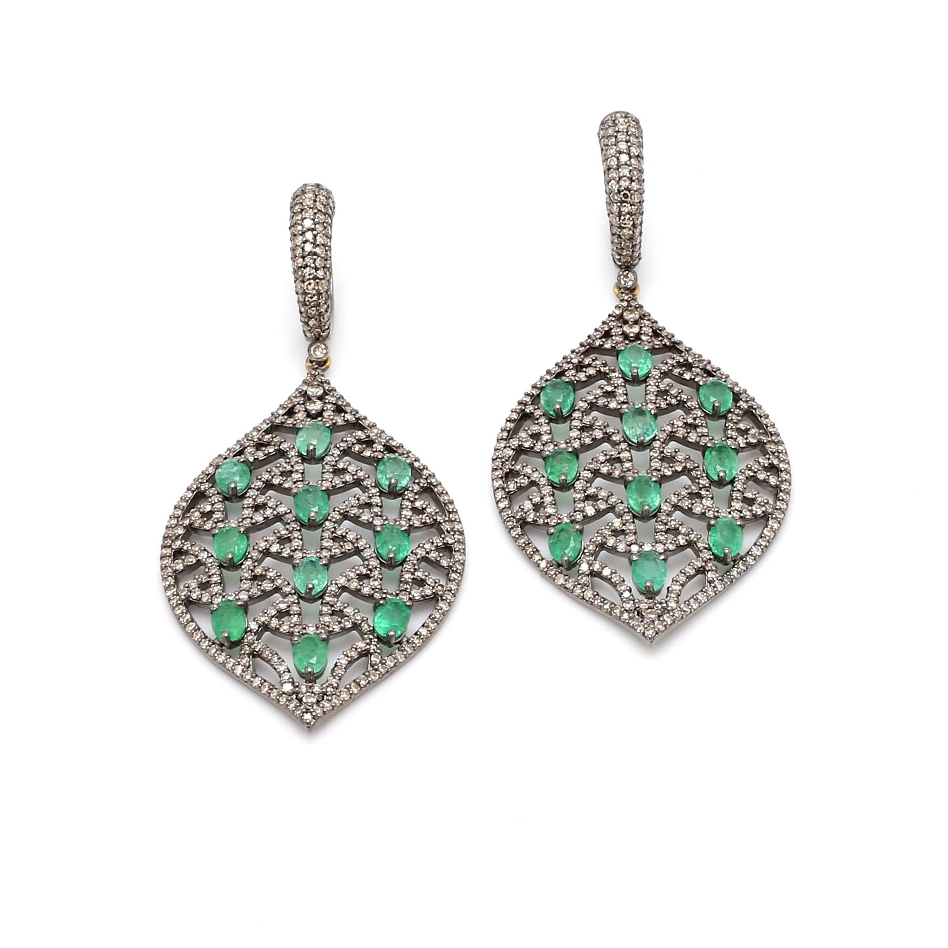 Emerald and Diamond Leaf Dangle Earring in Victorian Style For Sale 1