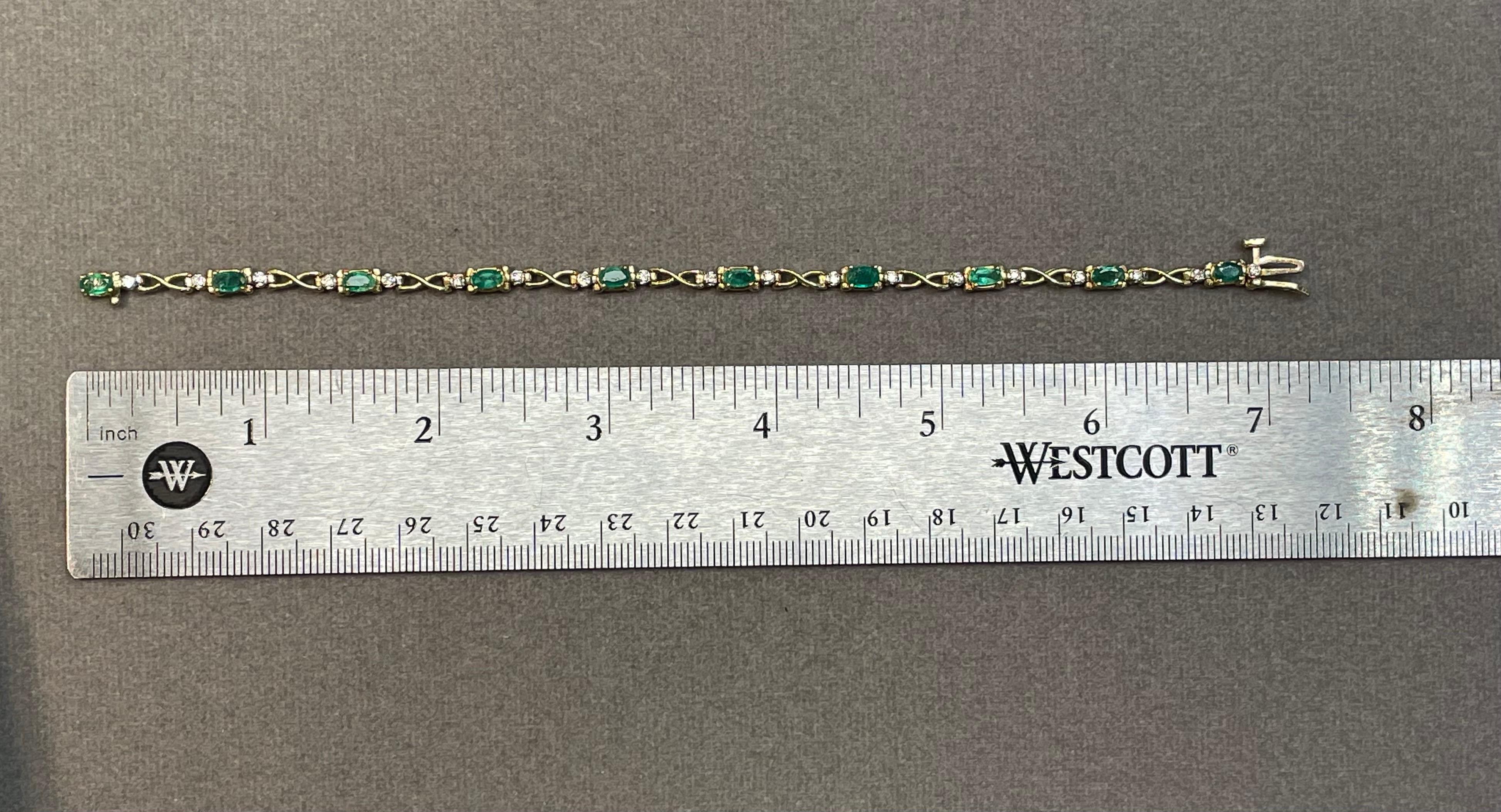 Mixed Cut Emerald and Diamond Link Bracelet For Sale