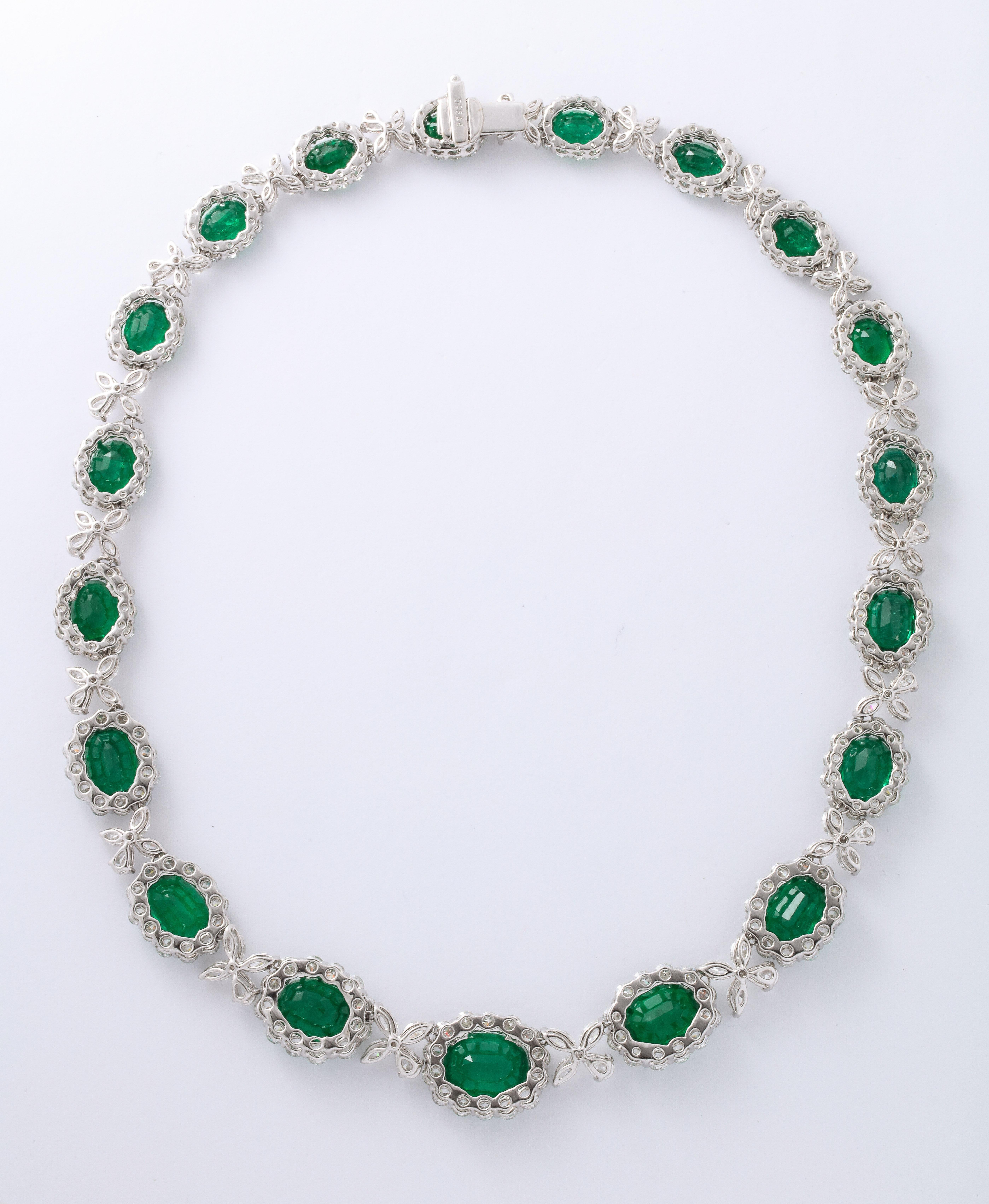 Emerald and Diamond Necklace In New Condition In New York, NY