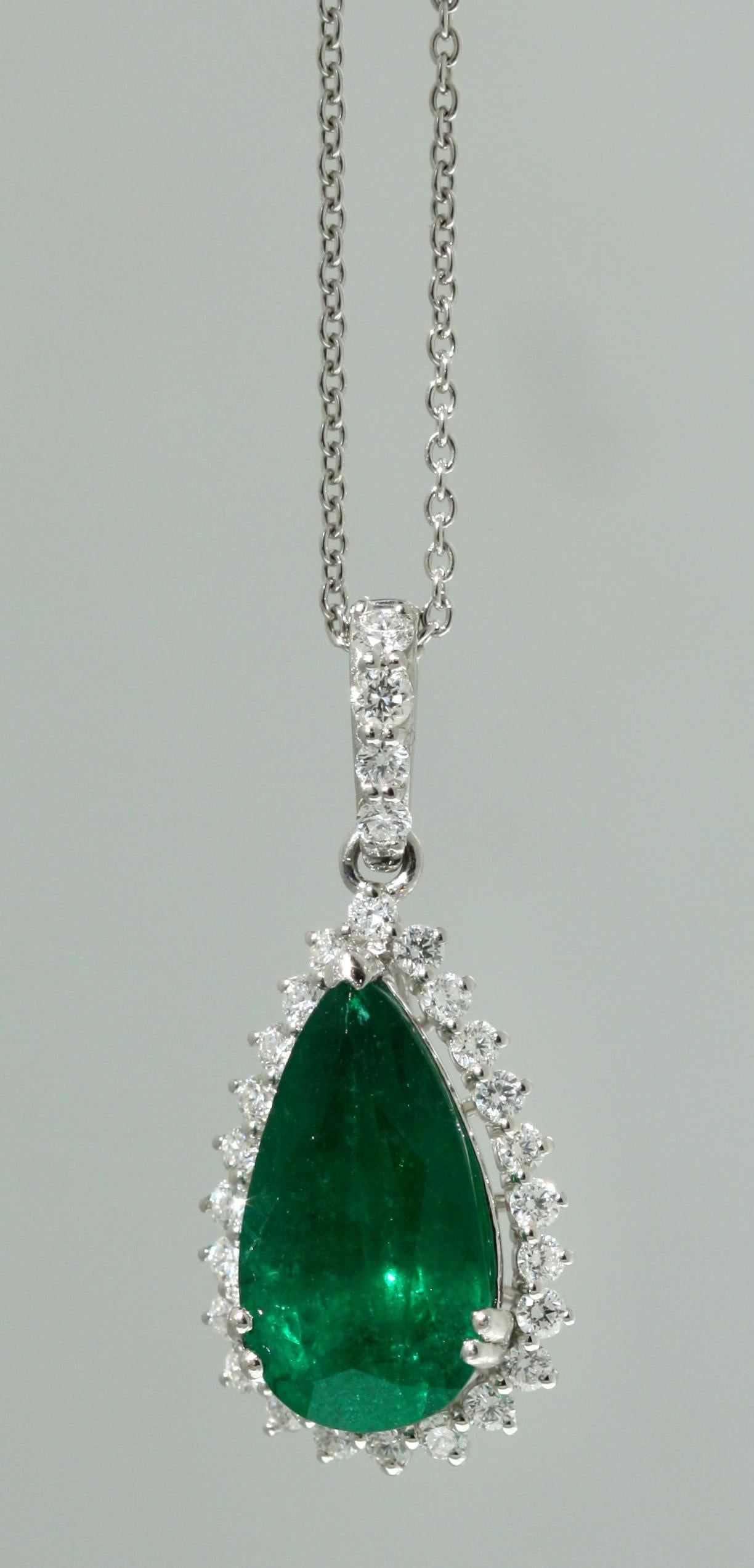 Women's or Men's Emerald and Diamond Pendant
