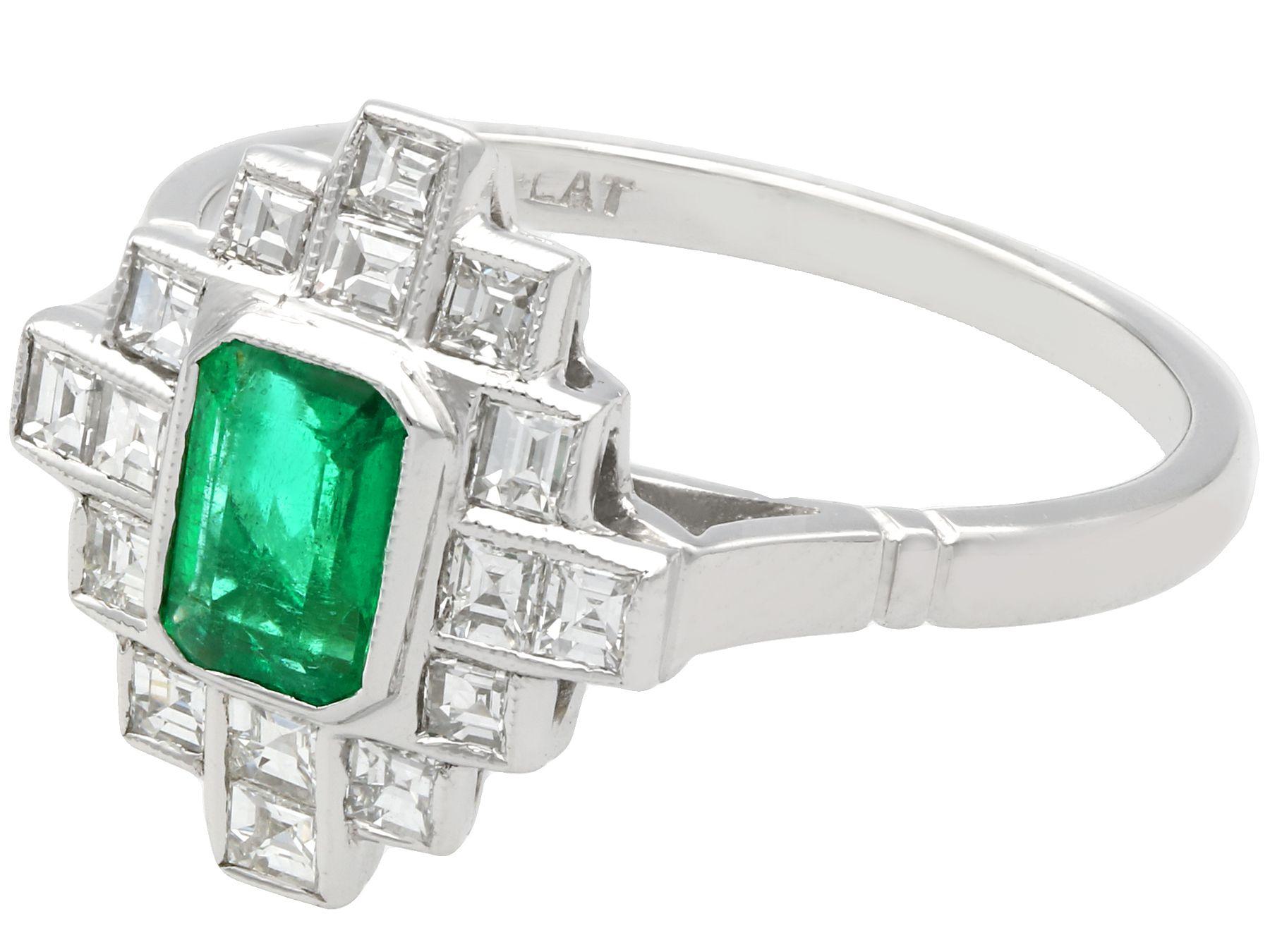 Emerald Cut Emerald and Diamond Platinum Cocktail Ring Art Deco, Circa 1940 In Excellent Condition In Jesmond, Newcastle Upon Tyne