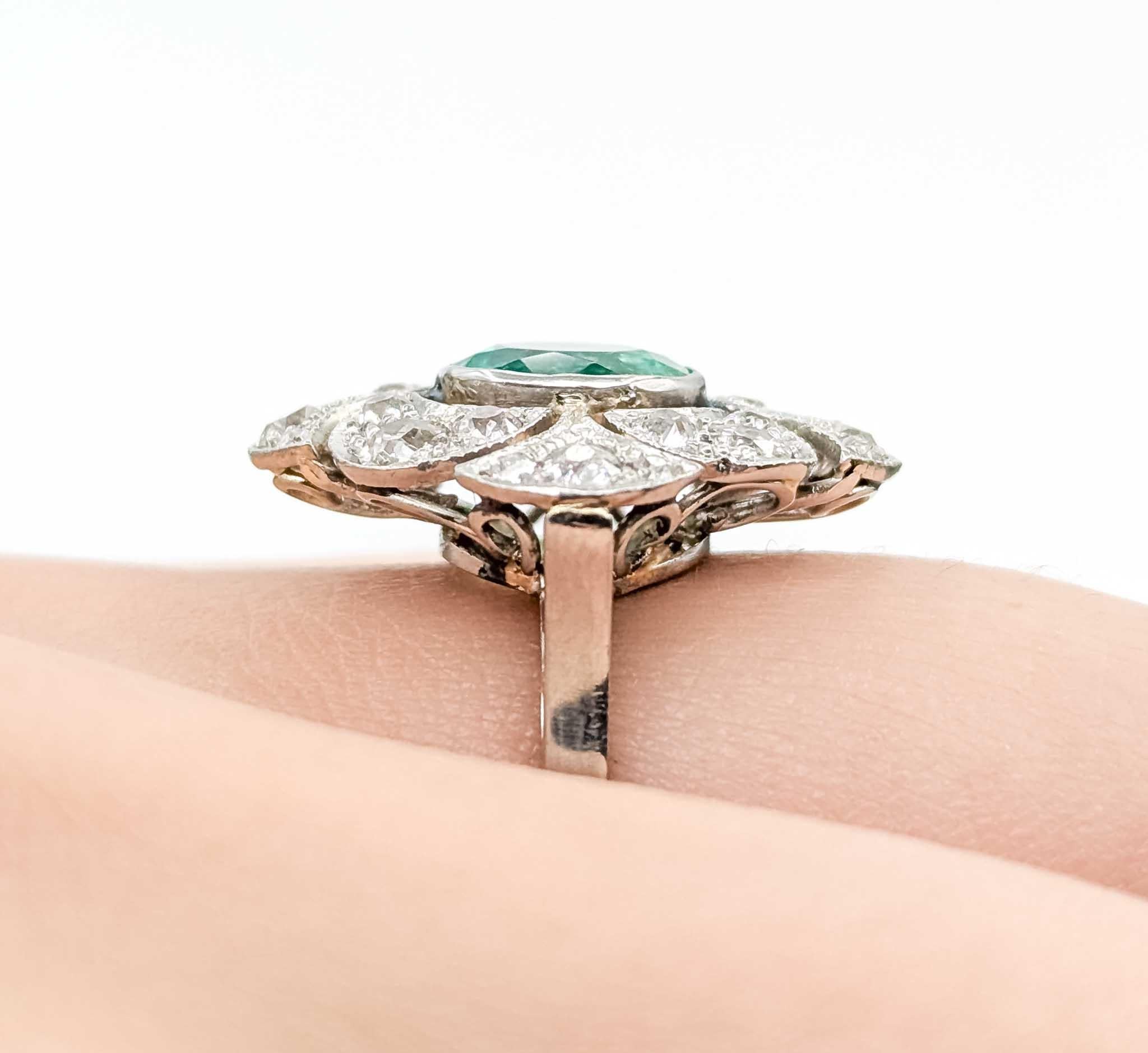 Anillo de platino con esmeralda y diamantes Corte europeo antiguo en venta