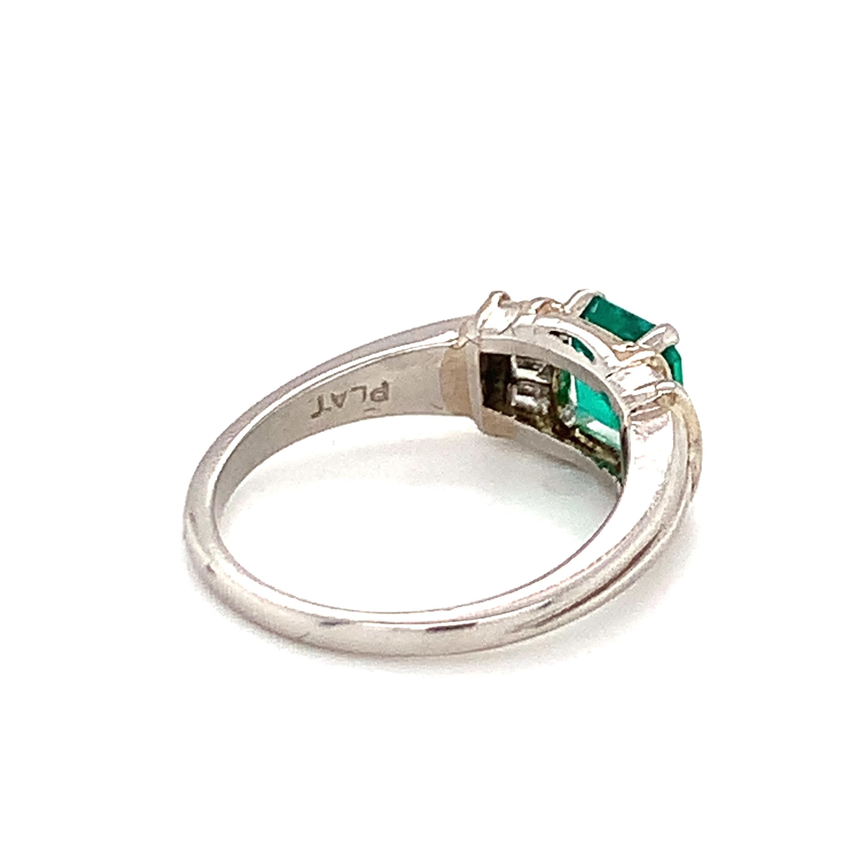 Women's Emerald and Diamond Platinum Ring For Sale