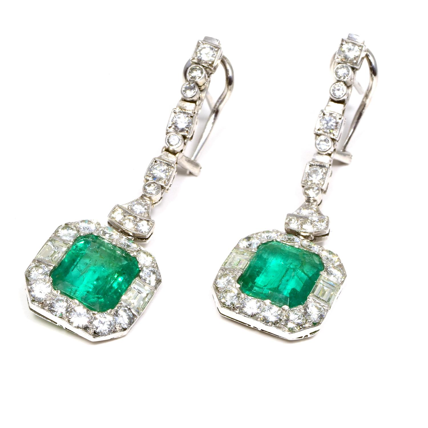 Emerald and Diamond Platinum Set In Excellent Condition In Miami, FL