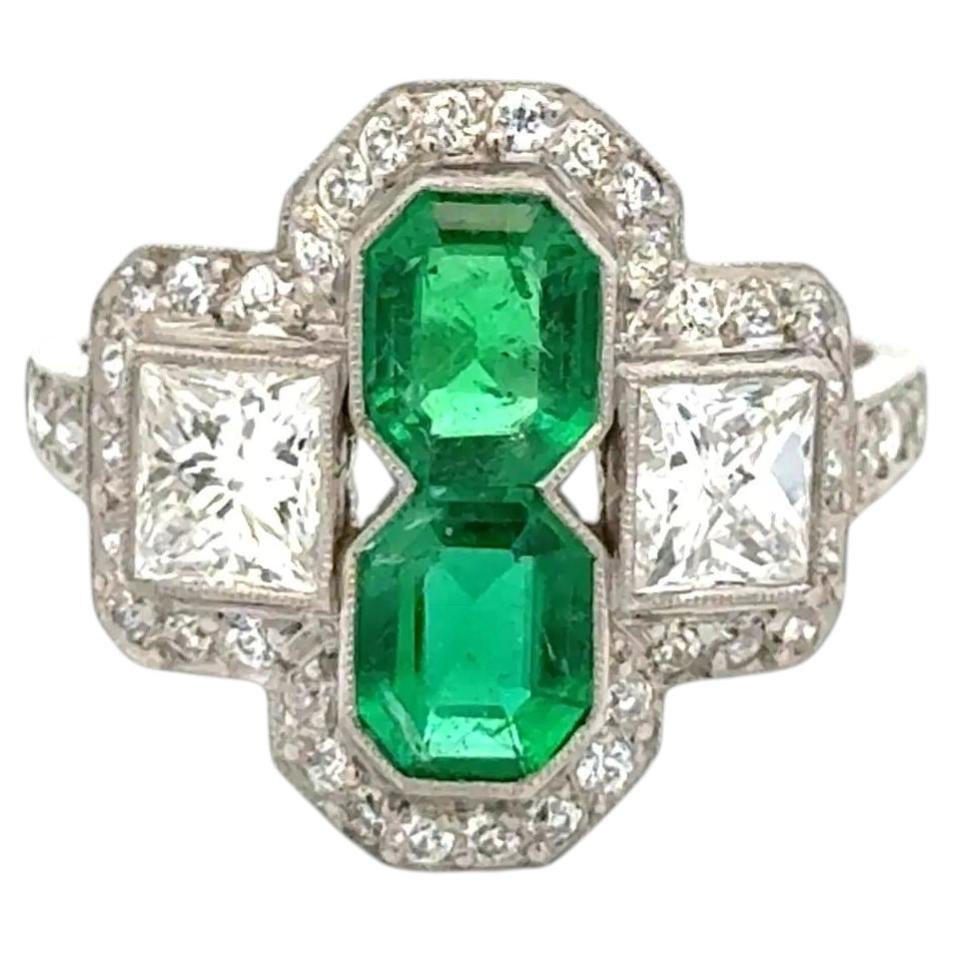 Emerald and Diamond Platinum Statement Ring Fine Vintage Estate Jewelry For Sale