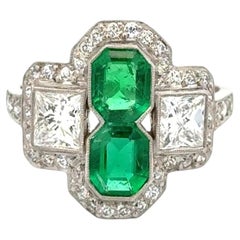 Emerald and Diamond Platinum Statement Ring Fine Vintage Estate Jewelry