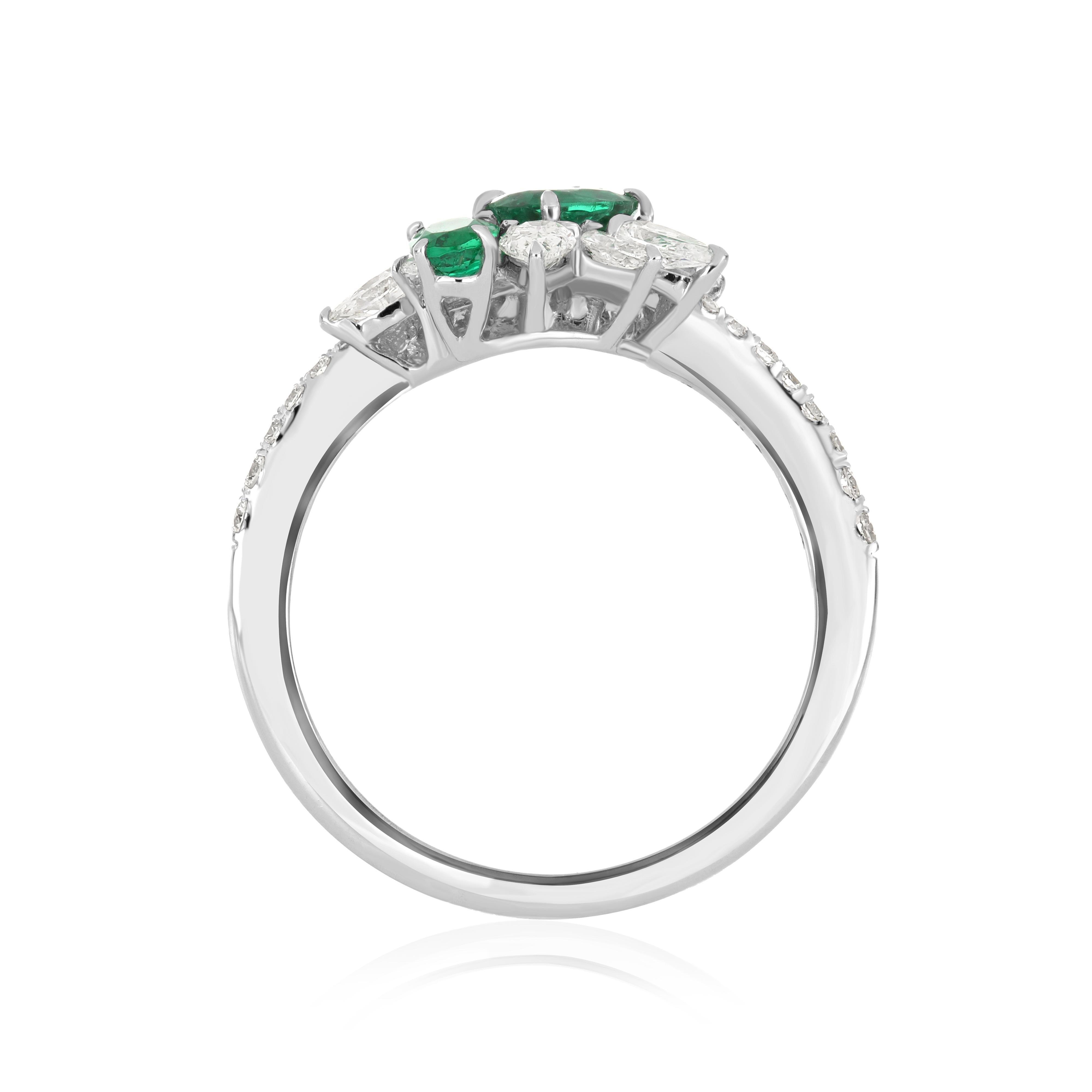 For Sale:  Emerald and Diamond Ring 18 Karat White Gold 5