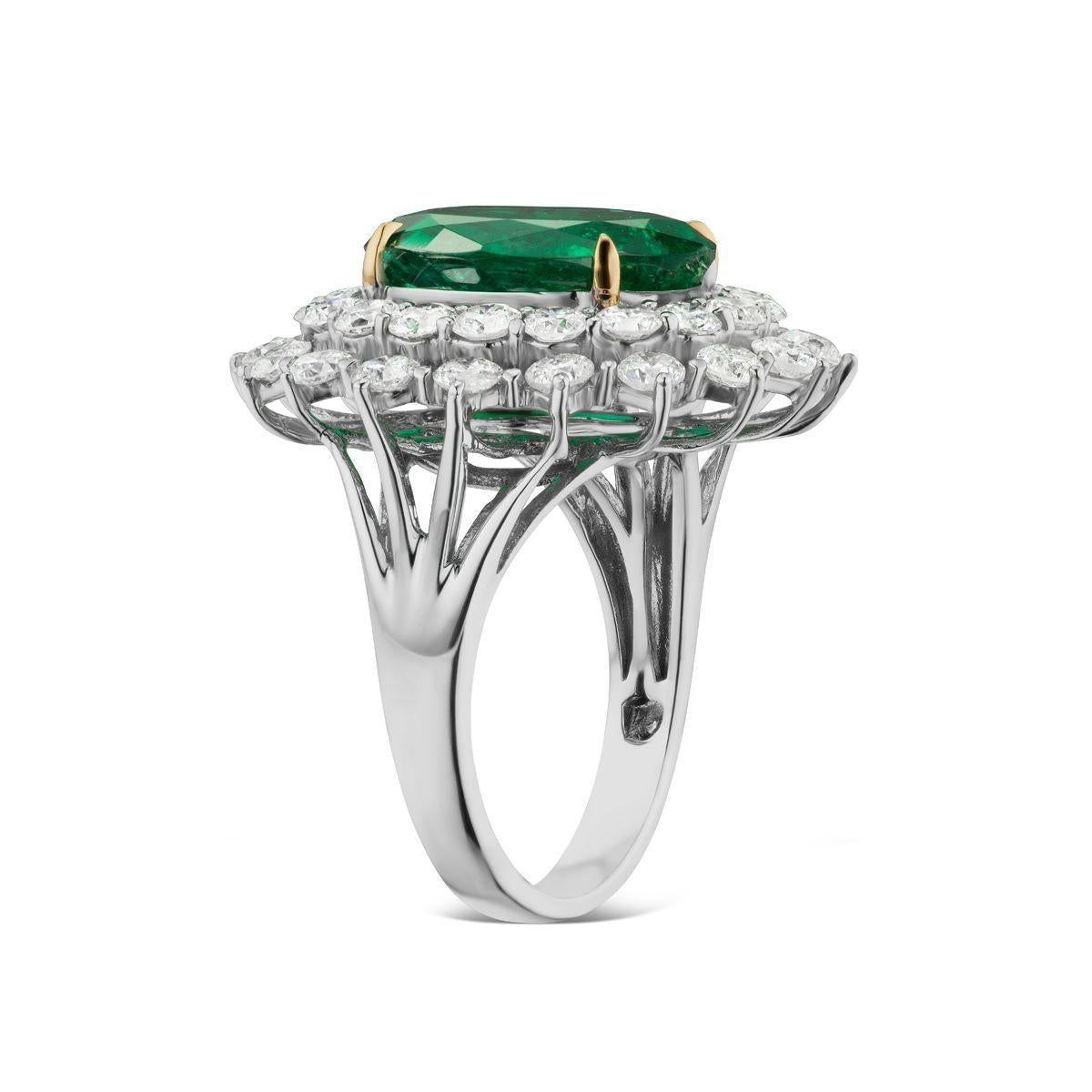 Modern Emerald and Diamond Ring For Sale