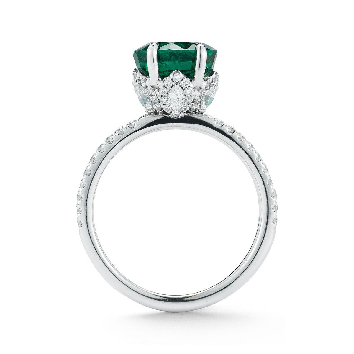 Modern 18k White Gold 2.92ct Emerald And .88ct Diamond Ring For Sale