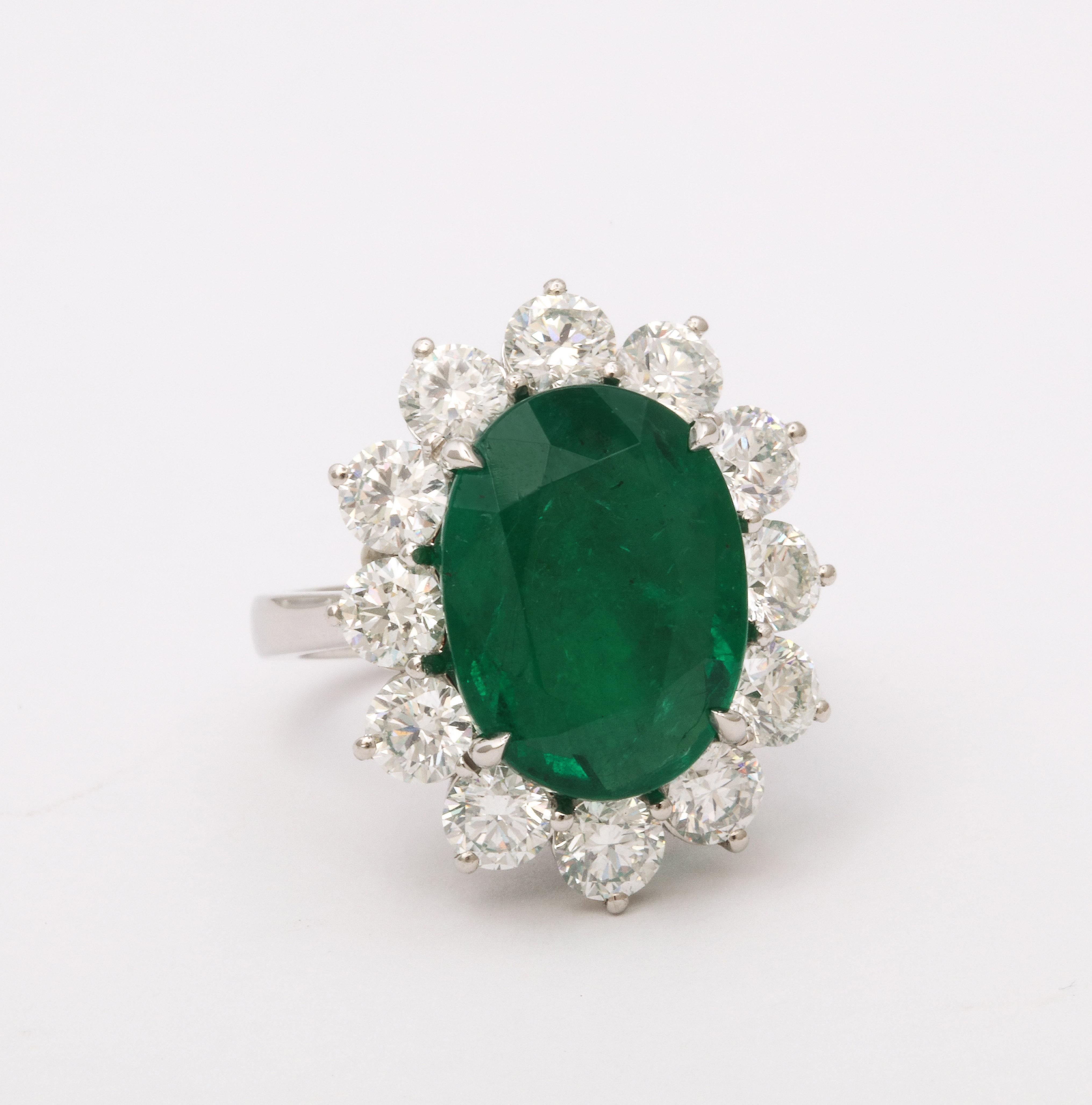 Emerald and Diamond Ring  In New Condition For Sale In New York, NY