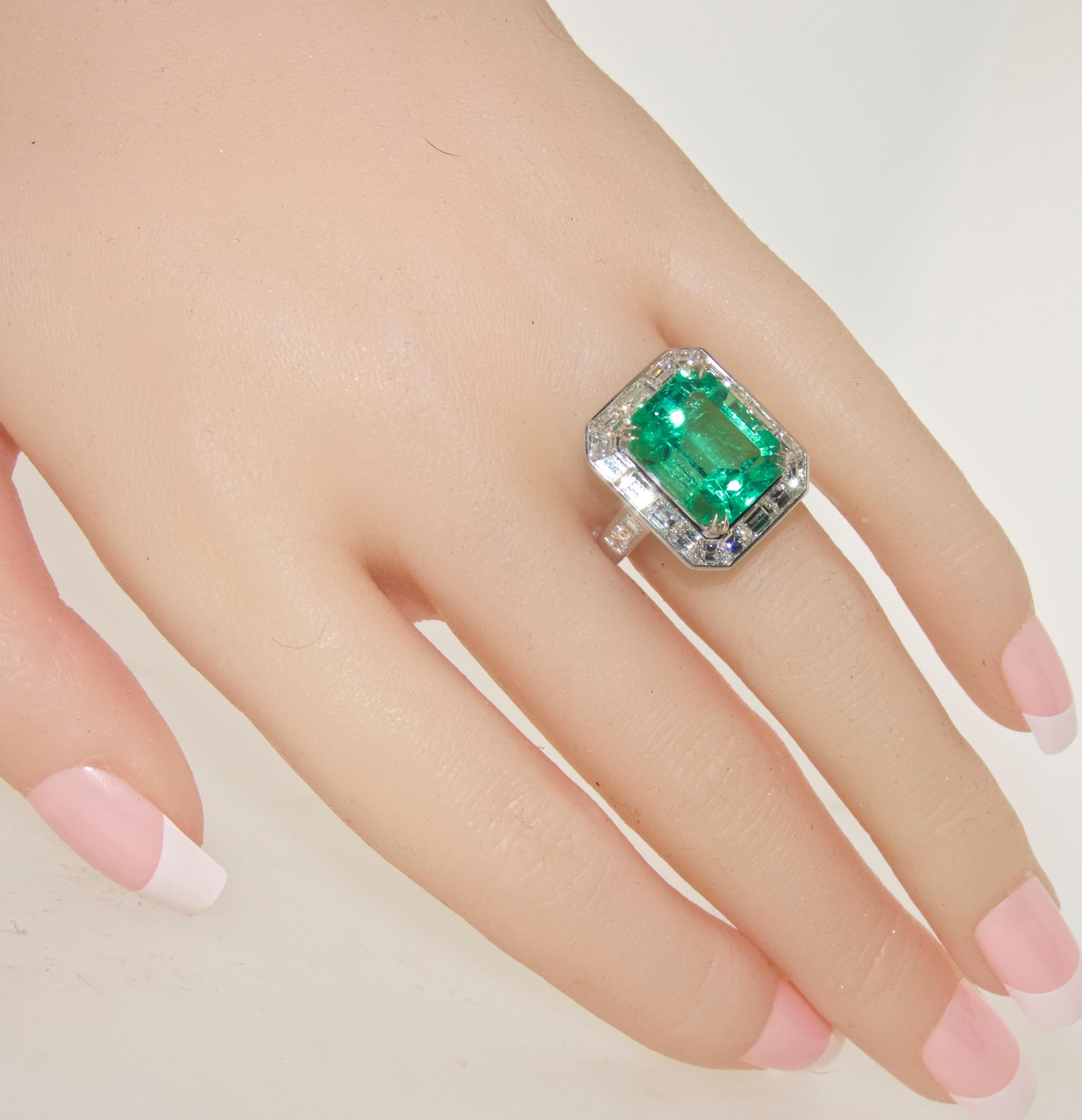 AGL Certified Natural, faint oil, Emerald and Diamond Ring 2