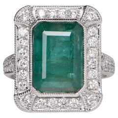 Antique Emerald and Diamond Ring