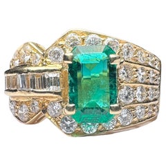 Retro Emerald and Diamond Ring