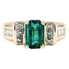 Emerald and Diamond Ring in 14k Yellow Gold