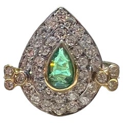 Emerald and Diamond Ring in 18 Karat Gold
