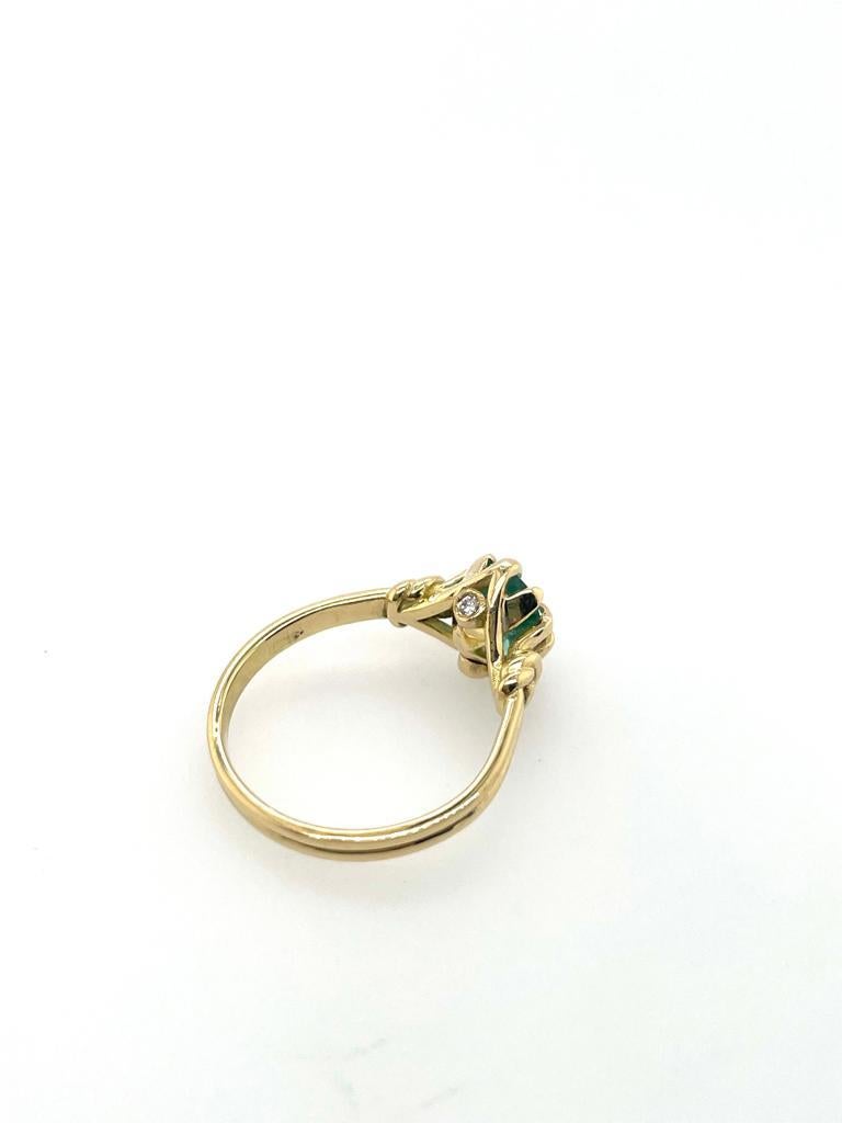 Emerald and Diamond Ring in 18ct Yellow Gold 6