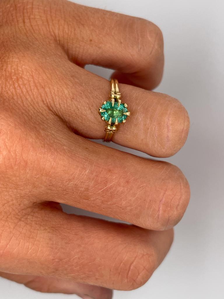 Contemporary Emerald and Diamond Ring in 18ct Yellow Gold