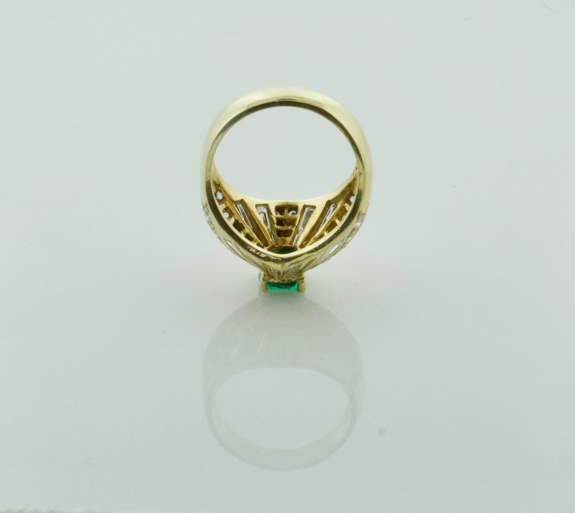 Emerald and Diamond Ring in 18 Karat 