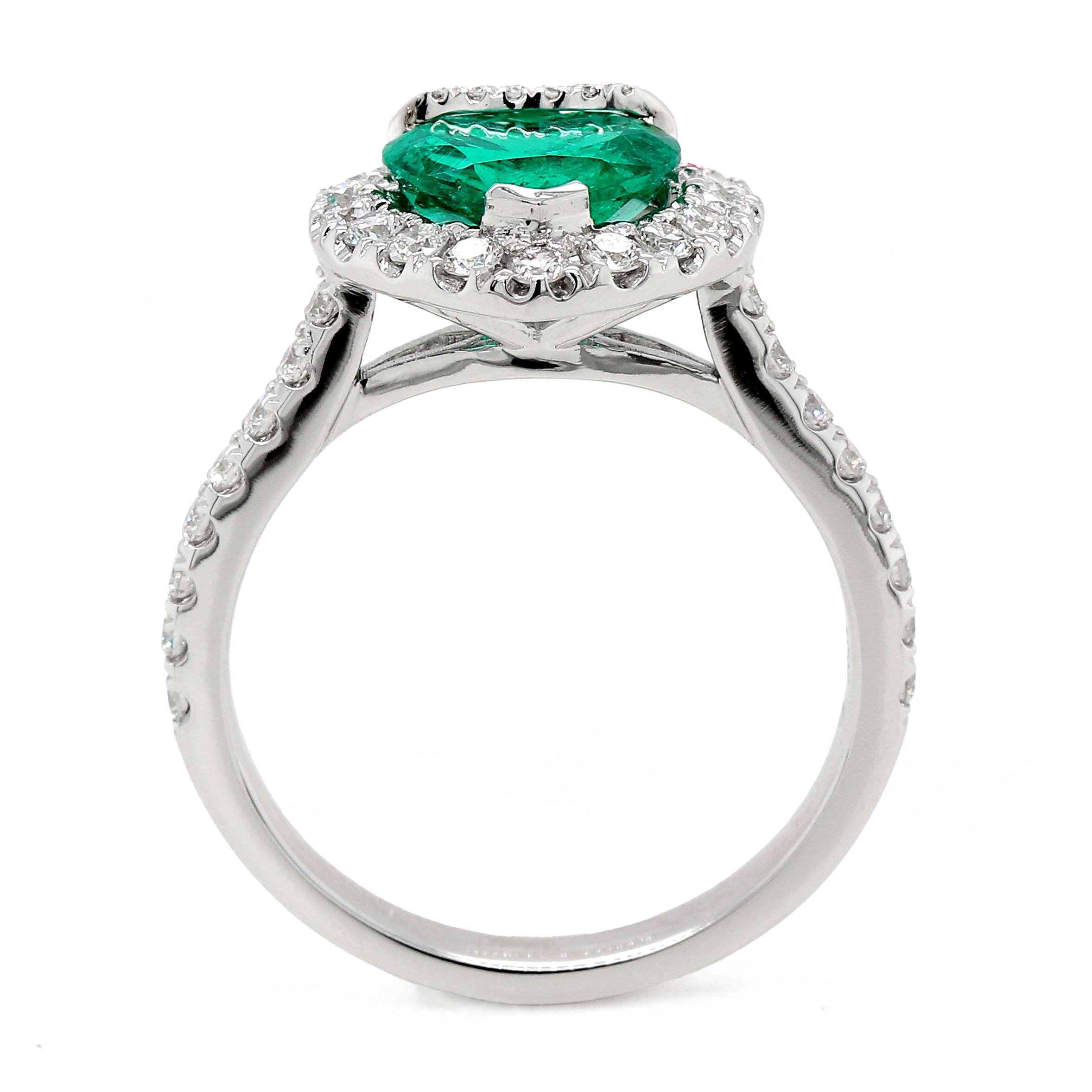 Brilliant Cut Emerald and Diamond Ring in 18k White Gold For Sale