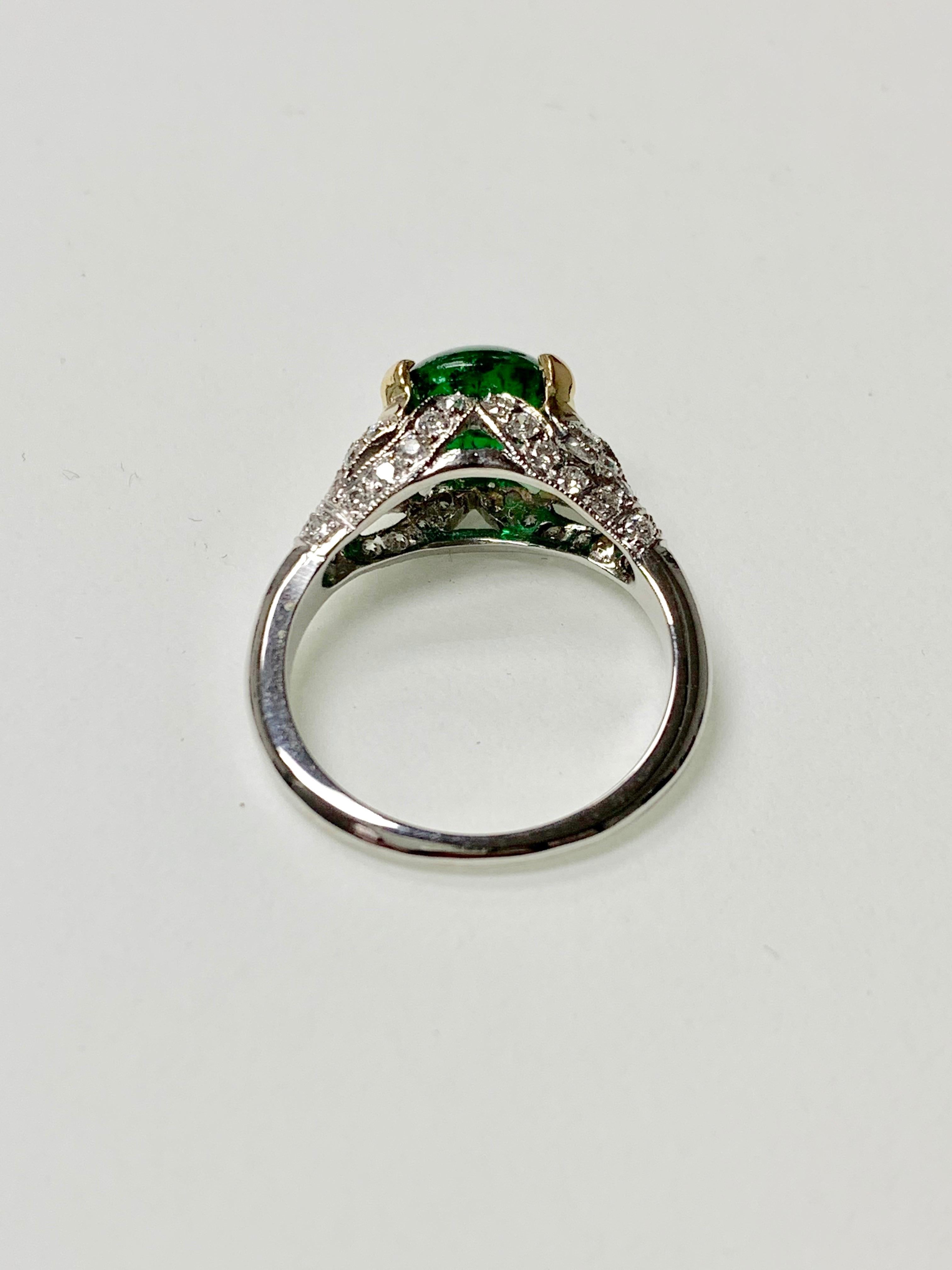 Emerald and Diamond Ring in 18 Karat White Gold For Sale 2