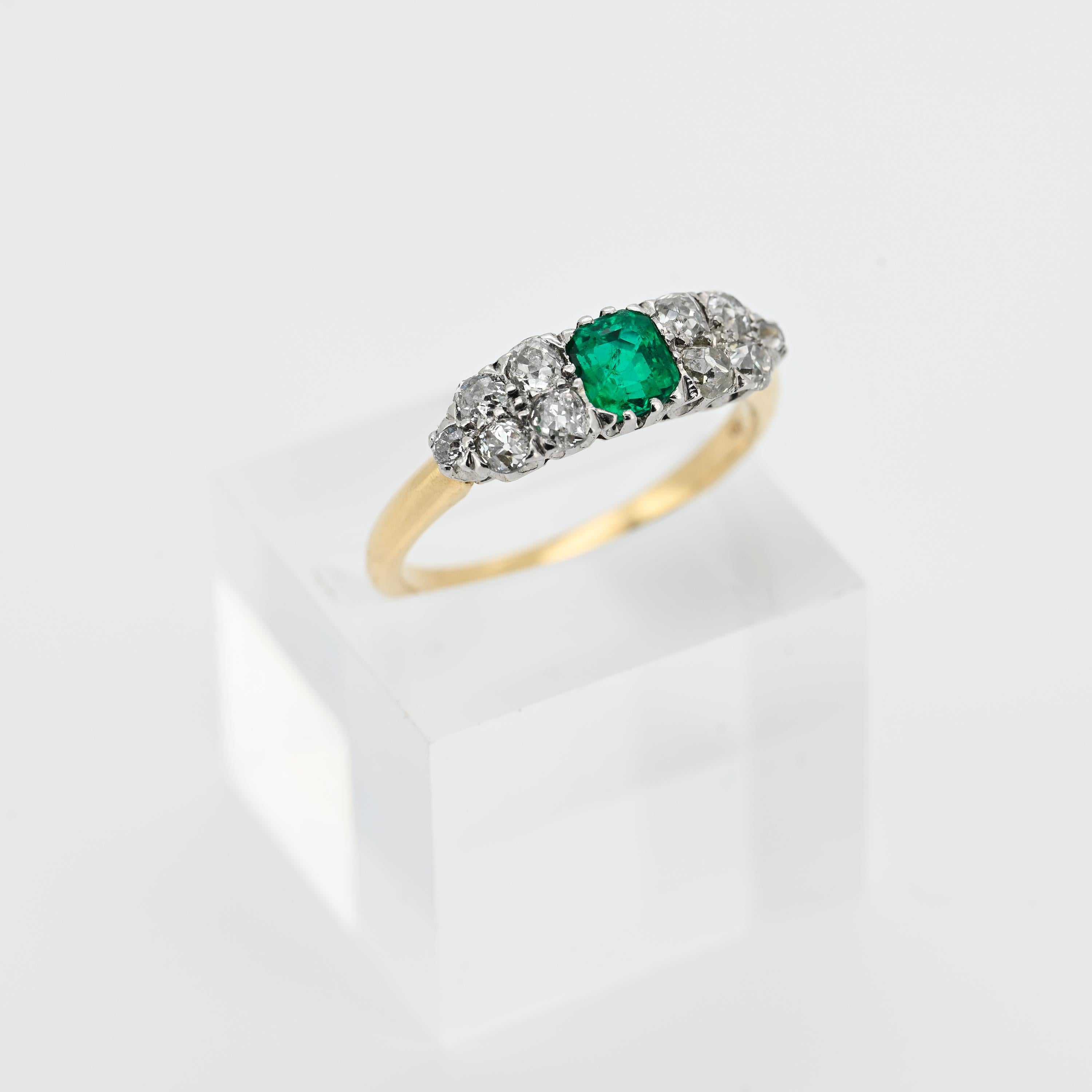 Bague émeraude et diamant en platine et or 18 carats, Art déco précoce Taille 9,5 en vente 3