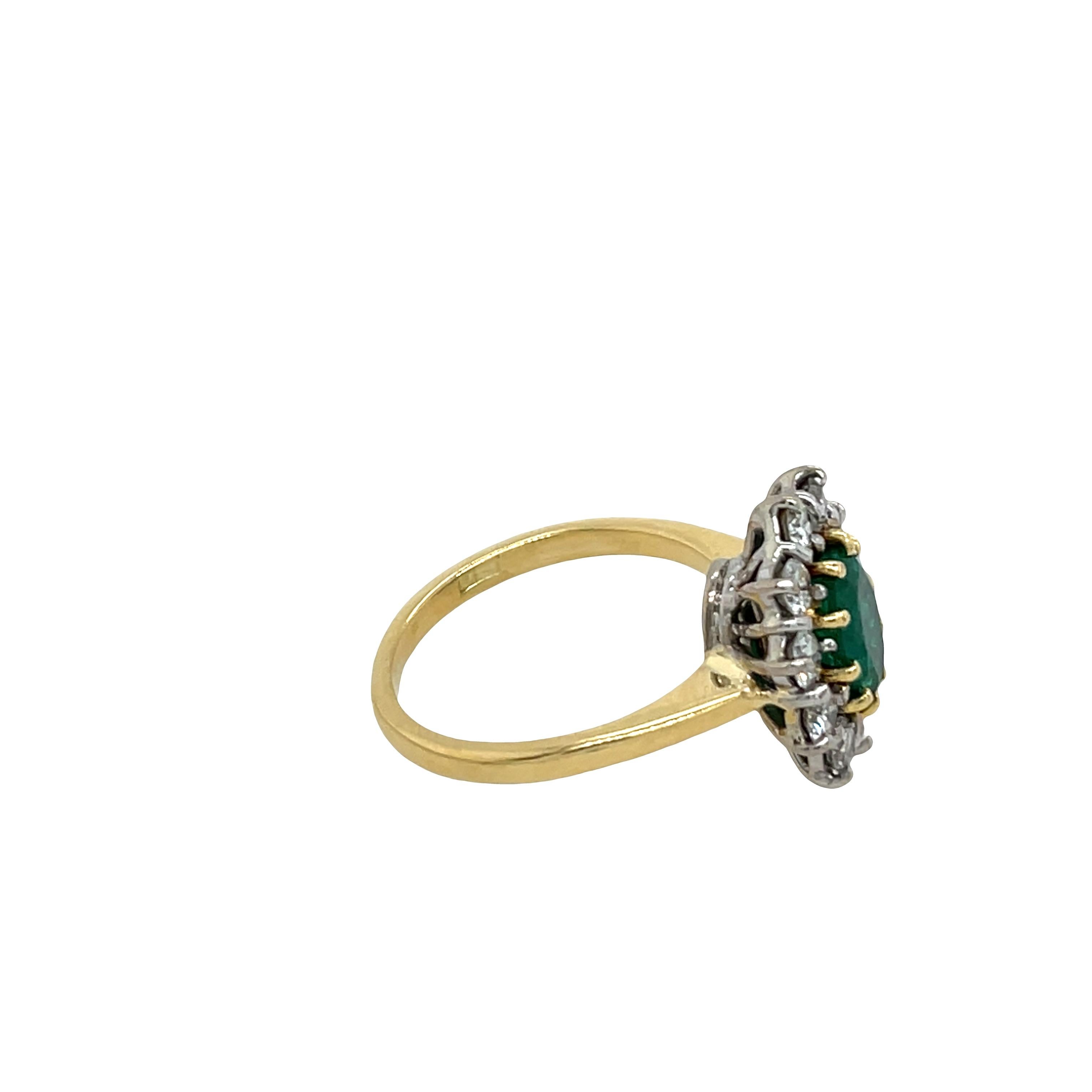 Bague émeraude et diamant en or jaune et blanc 18ct Pour femmes en vente