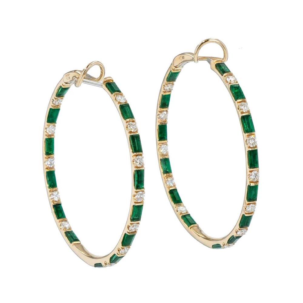 Emerald and Diamond Rose Gold Hoop Earrings In New Condition For Sale In Miami, FL