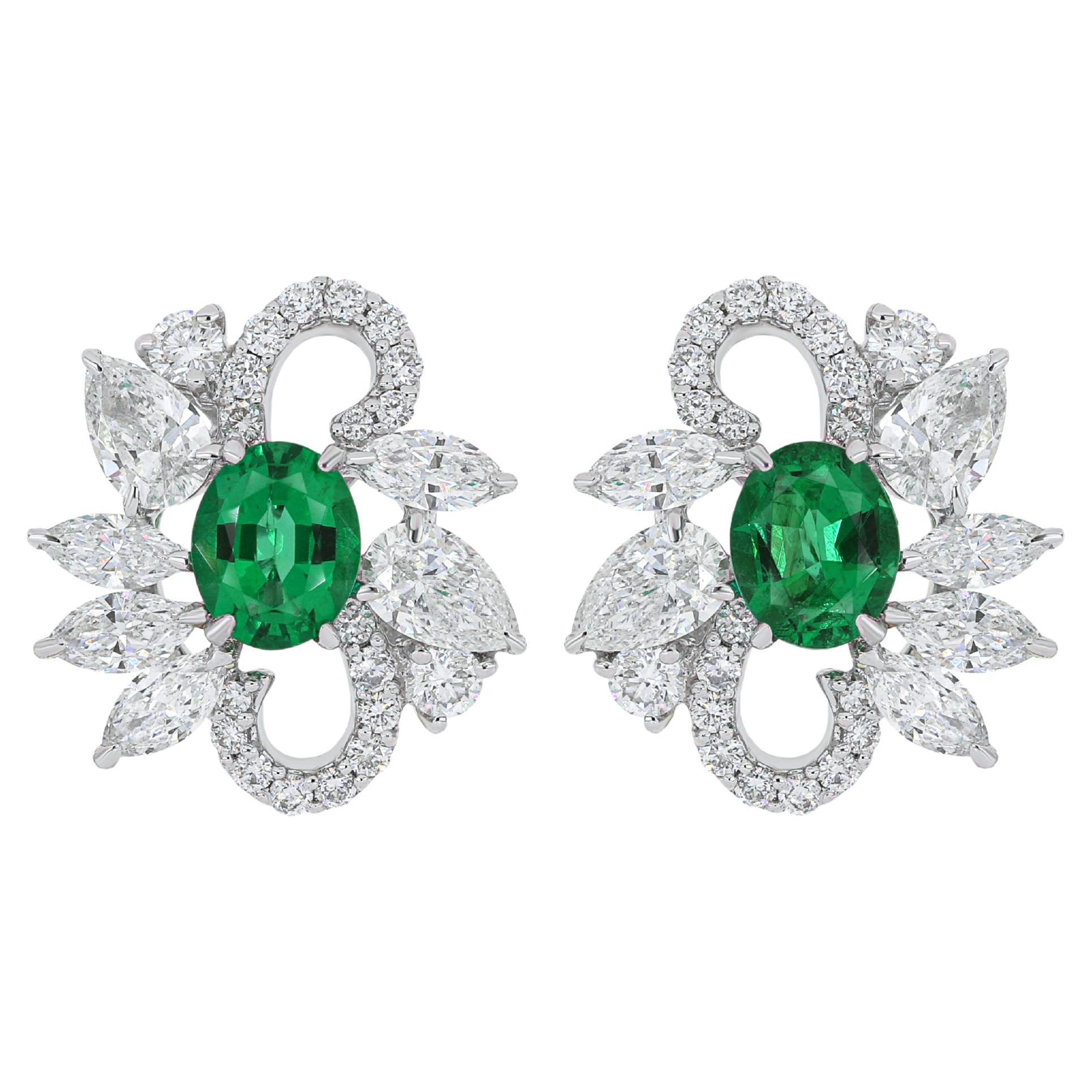 Emerald and Diamond Studded Earring in 18 Karat White Gold handcraft Earring For Sale