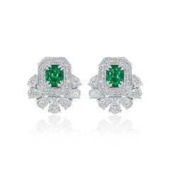Emerald and Diamond Studded Earrings in 18 Karat White Gold Handcraft Jewelry