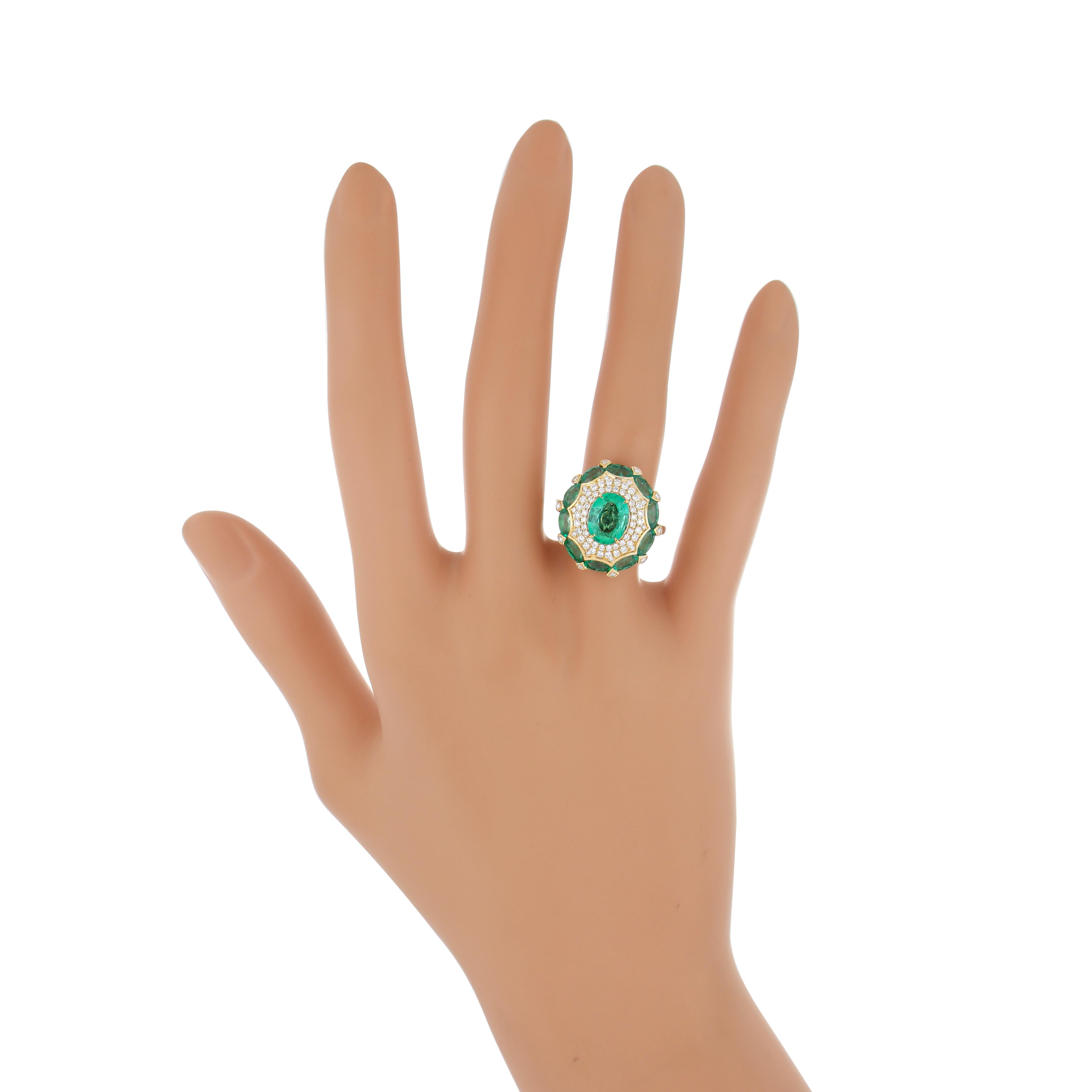 Emerald and Diamond Studded Hand-Crafted Ring in 14 Karat Yellow Gold Flower For Sale 2