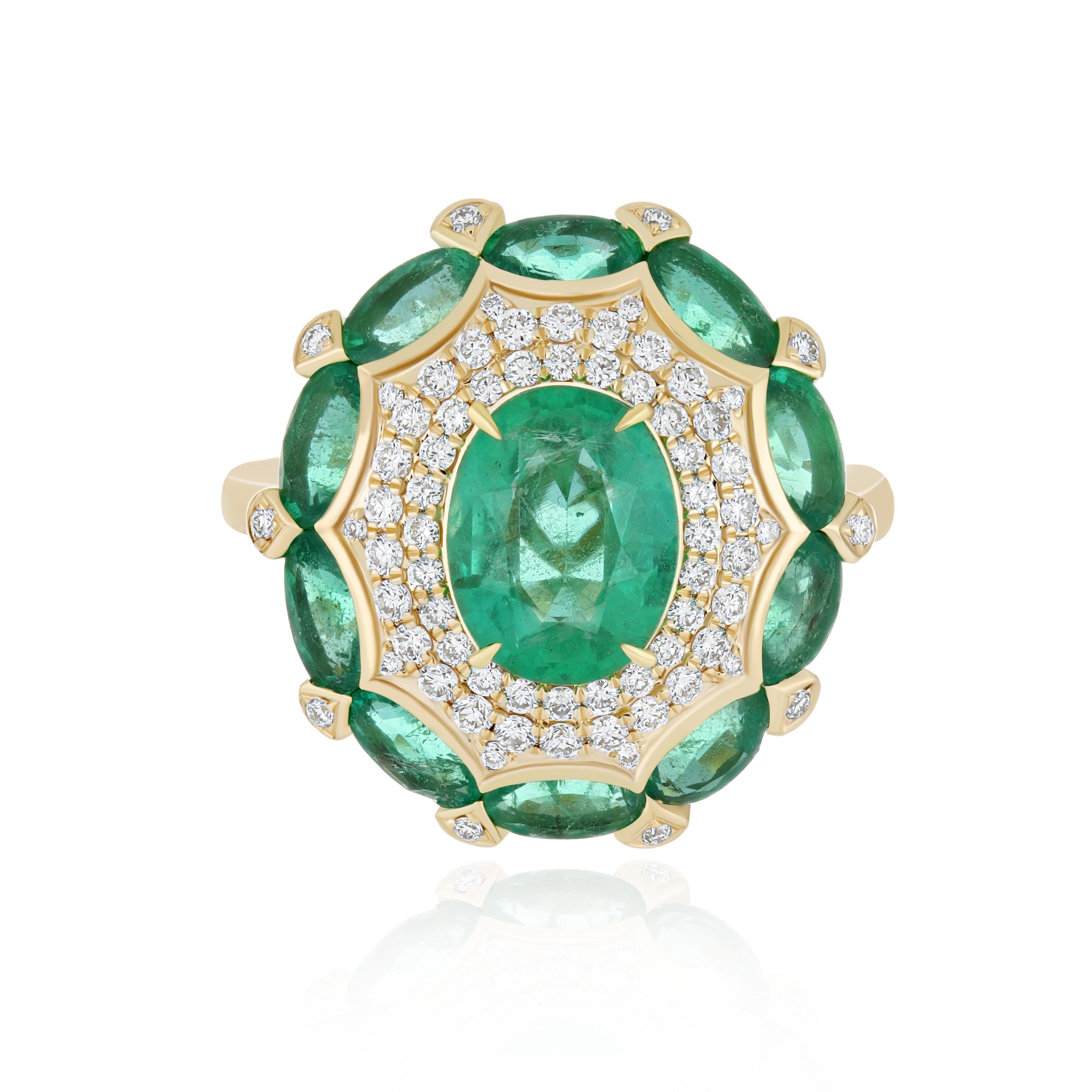 Emerald and Diamond Studded Hand-Crafted Ring in 14 Karat Yellow Gold Flower For Sale 3
