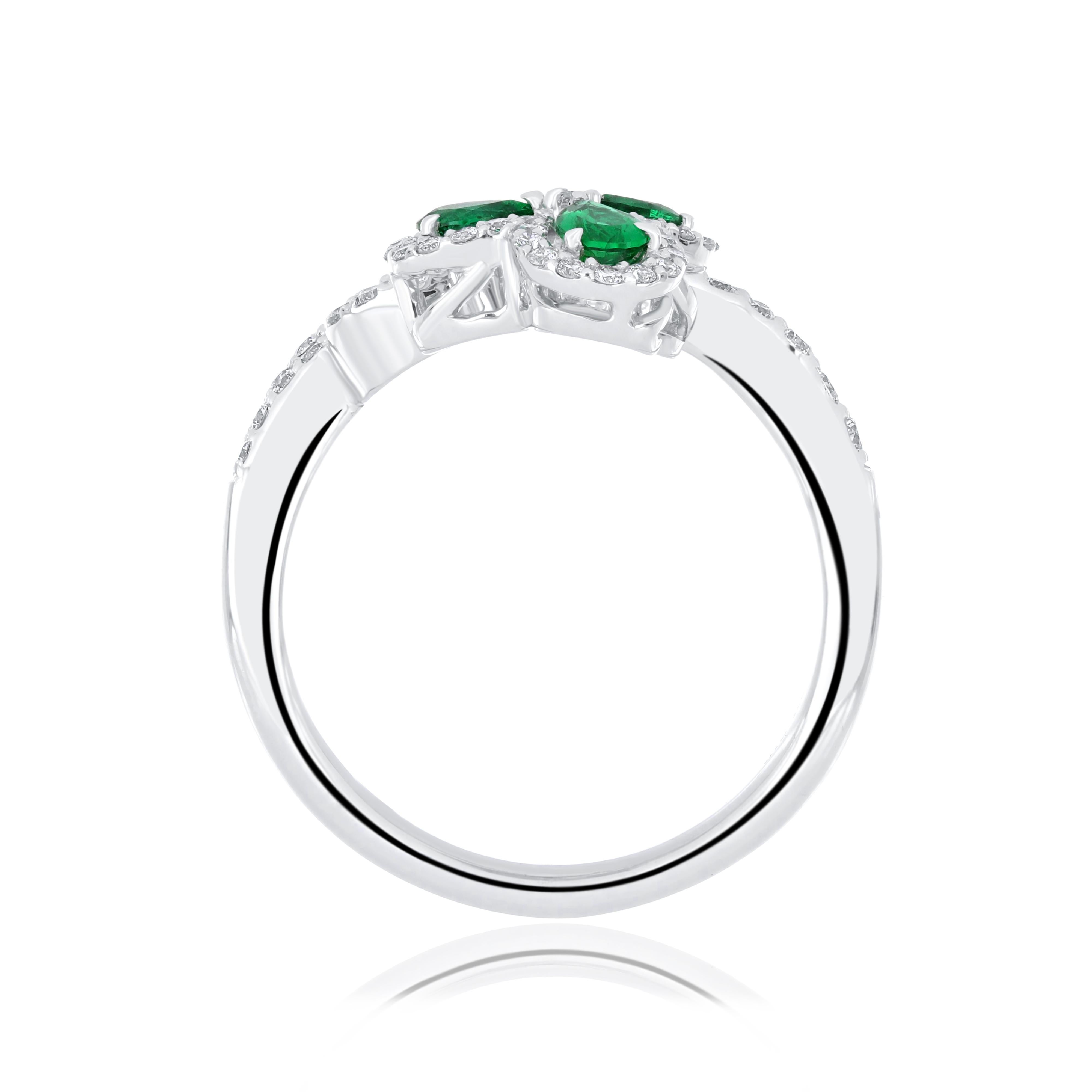 For Sale:  Emerald and Diamond Studded Ring 18 Karat White Gold jewelry handcraft Ring 5