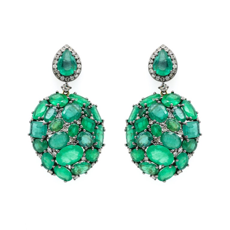 Natural Emerald and Diamond Teardrop Earrings in Victorian Style For Sale  at 1stDibs