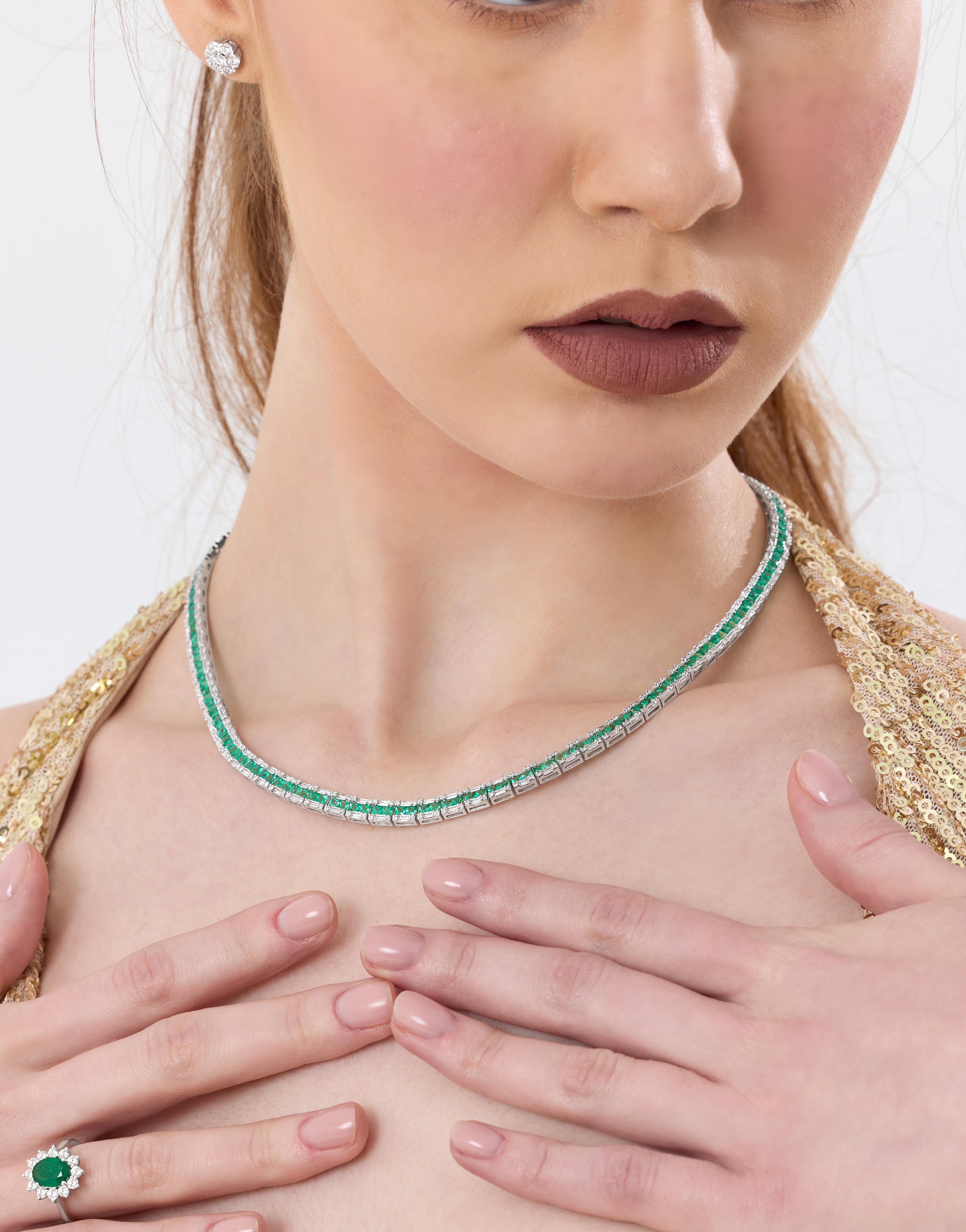 Emerald And Diamond Tennis 13.66ct Solid Gold Necklace For Sale 2