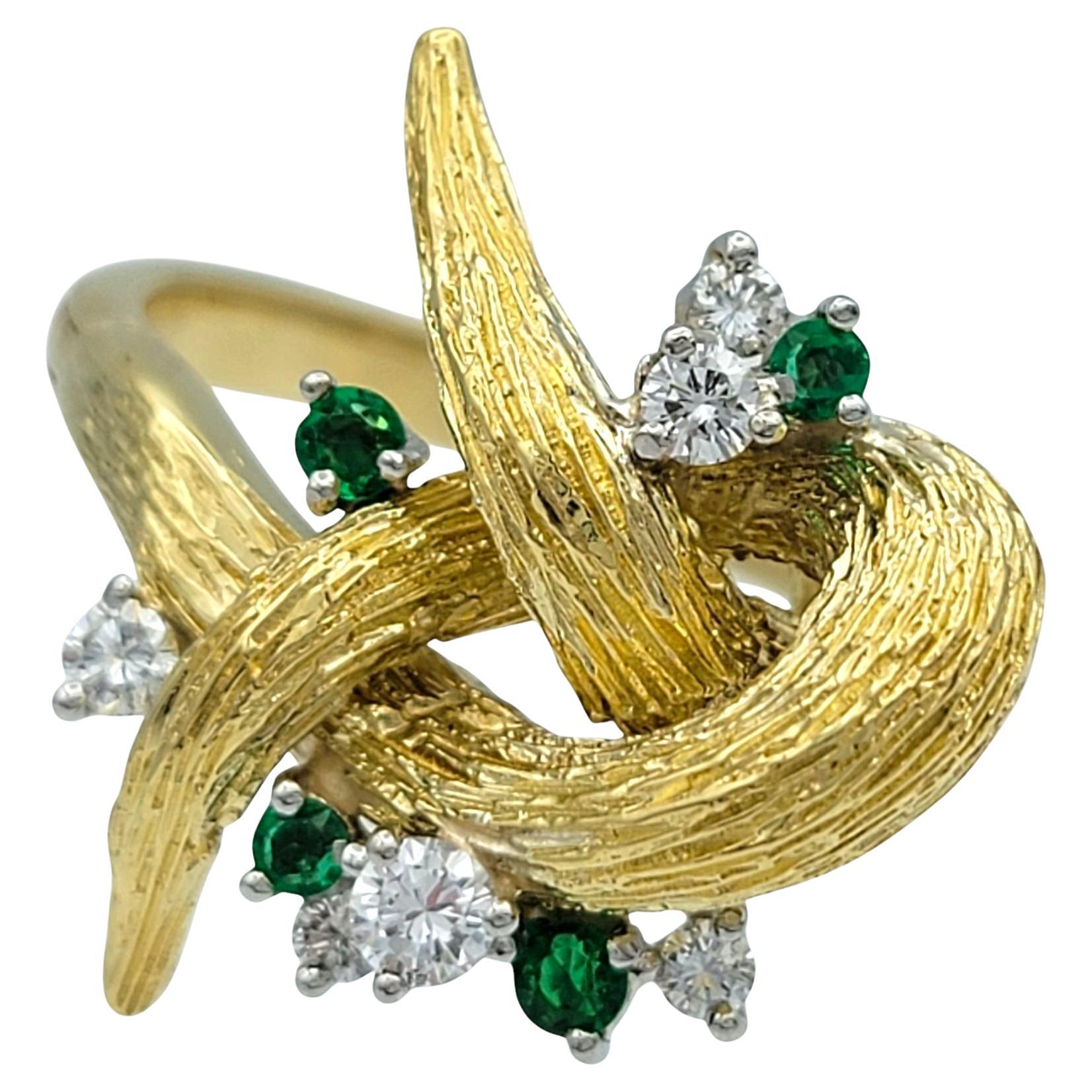 Contemporary Emerald and Diamond Twisted Faux Bois Cocktail Ring in 14 Karat Yellow Gold For Sale