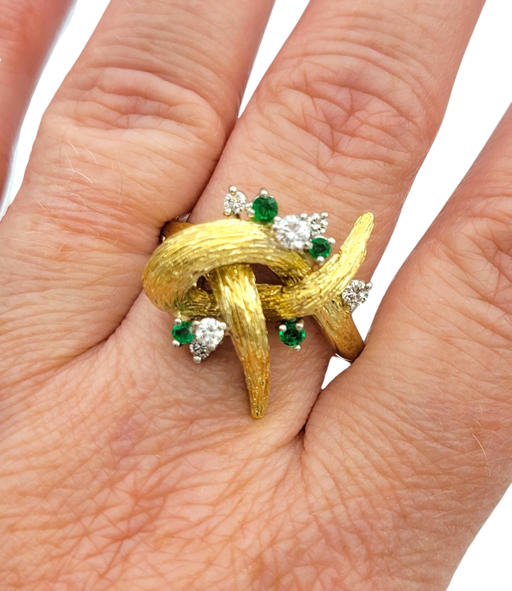 Emerald and Diamond Twisted Faux Bois Cocktail Ring in 14 Karat Yellow Gold For Sale 2