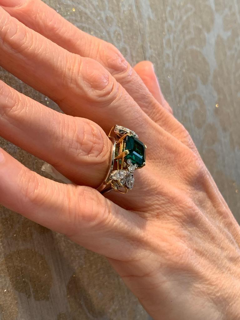 Emerald and Diamond 'Two Bees' Ring, by Jean Schlumberger for Tiffany & Co. For Sale 6
