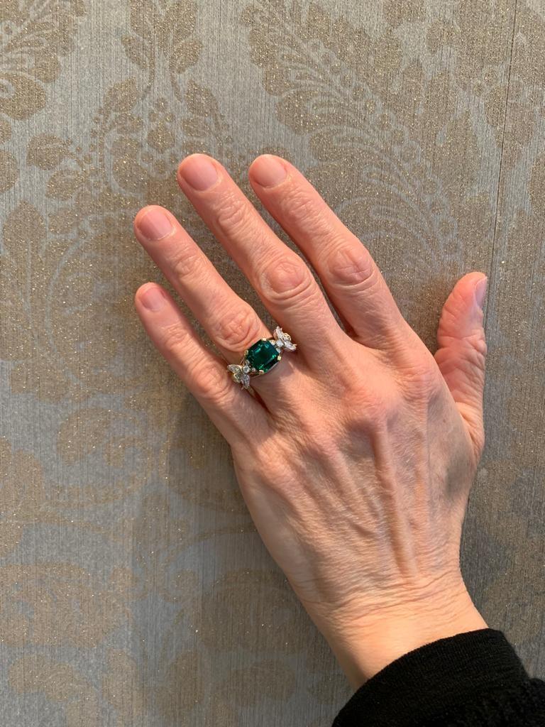 Contemporary Emerald and Diamond 'Two Bees' Ring, by Jean Schlumberger for Tiffany & Co. For Sale