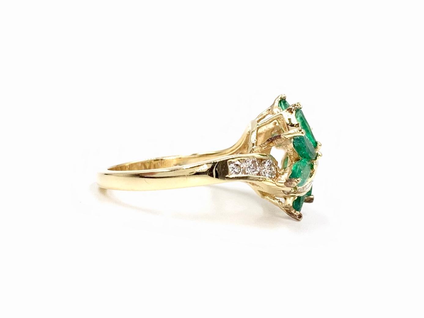 Retro Emerald and Diamond Vintage Ring For Sale