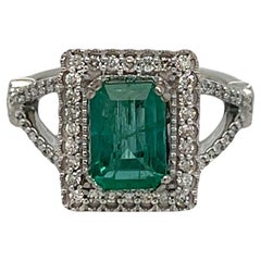 Emerald and Diamond White Gold Cocktail Ring